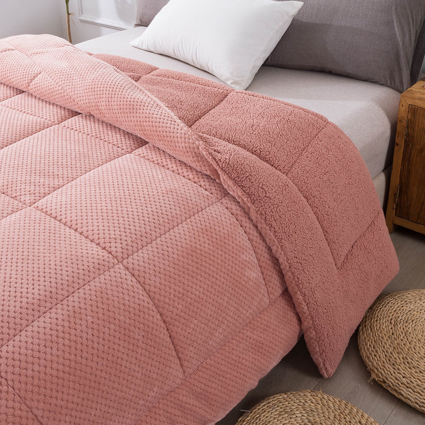 Ultra Soft All Season Reversible Plush Sherpa Lined Comforter Twin Queen King Kasentex