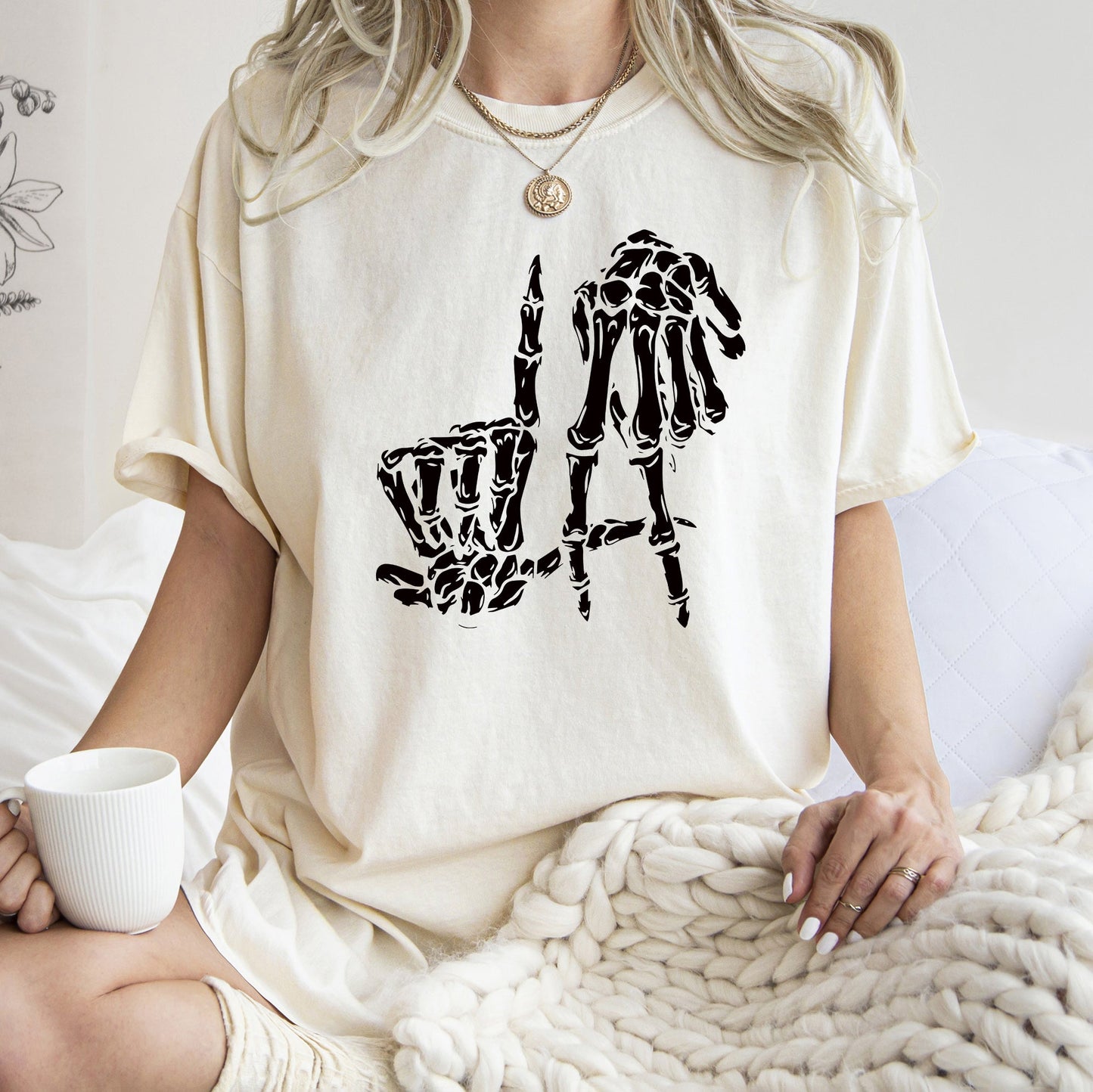 Skeleton Retro Halloween Comfort Colors Tshirt