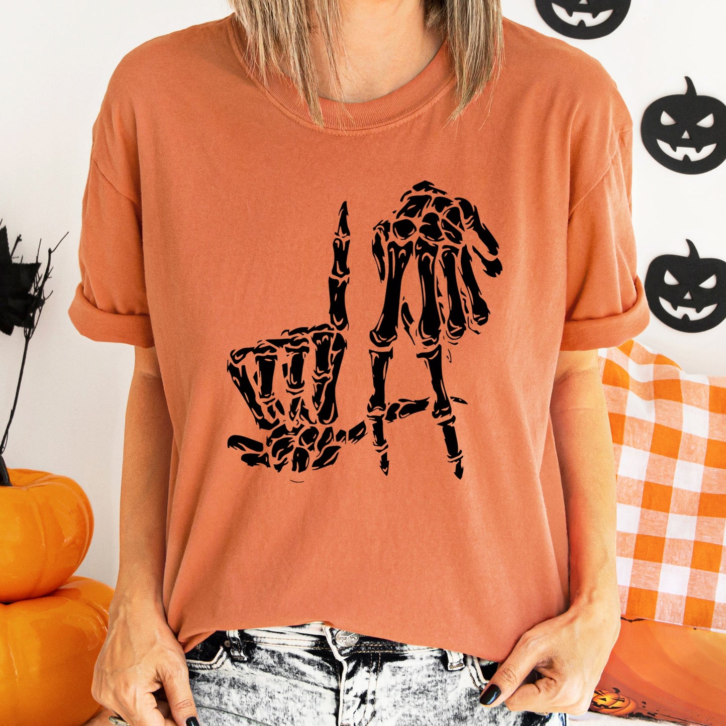 Skeleton Retro Halloween Comfort Colors Tshirt