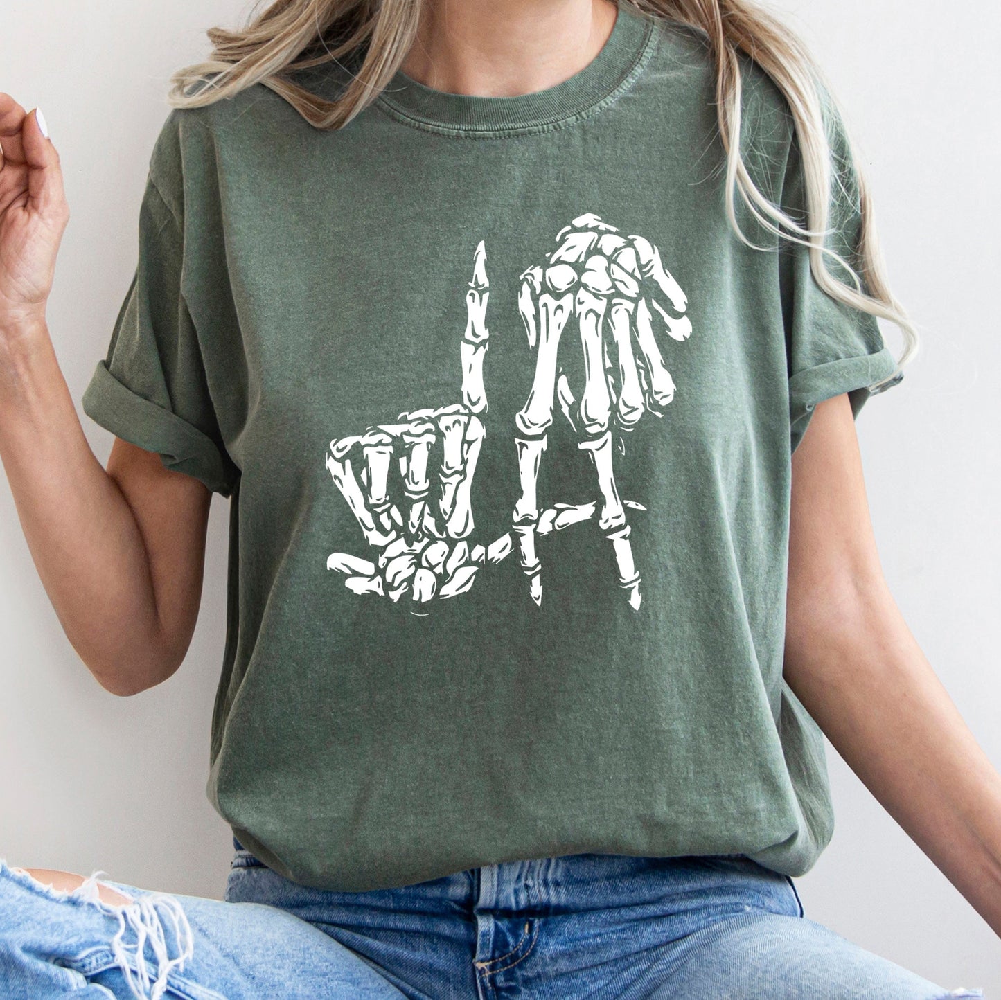 Skeleton Retro Halloween Comfort Colors Tshirt