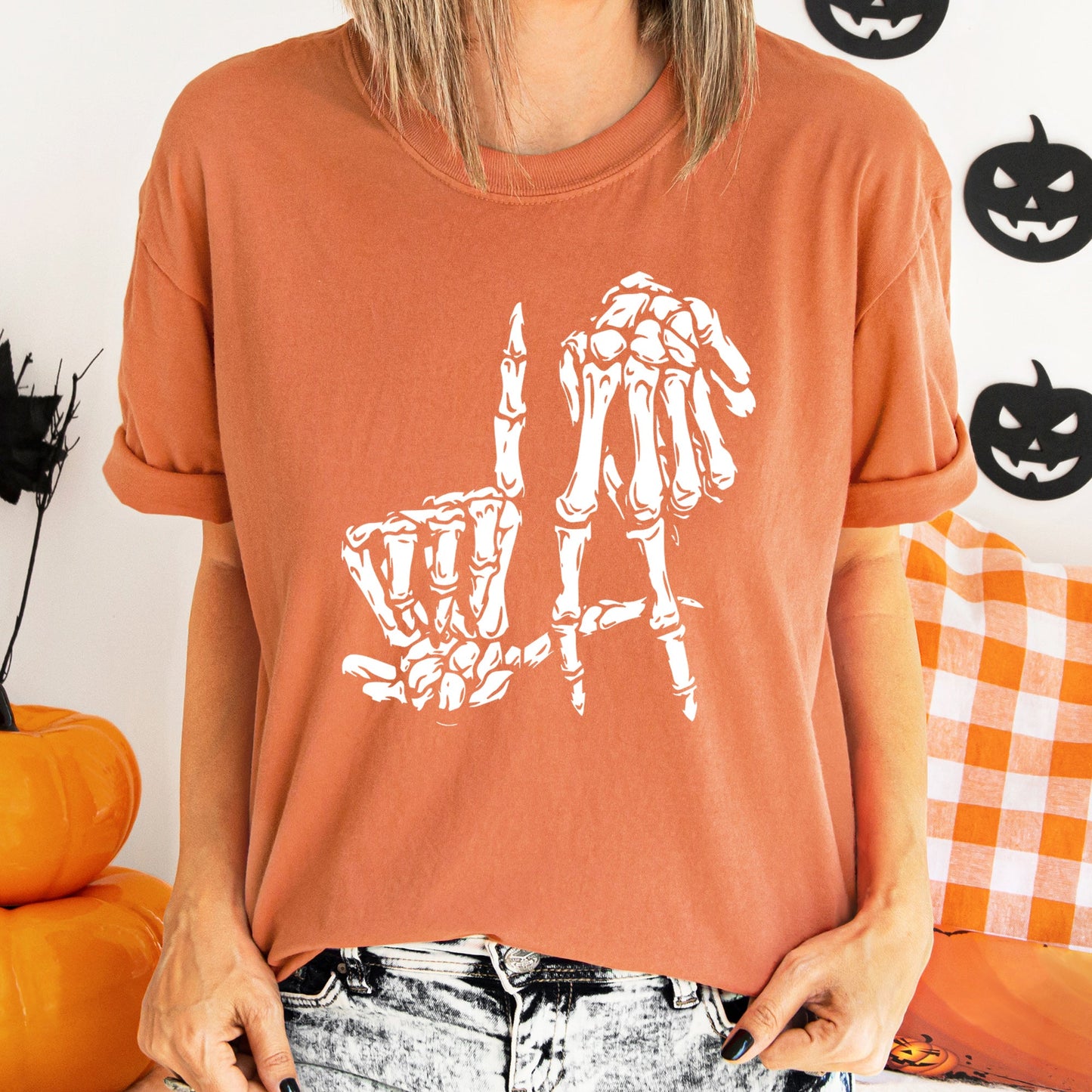 Skeleton Retro Halloween Comfort Colors Tshirt