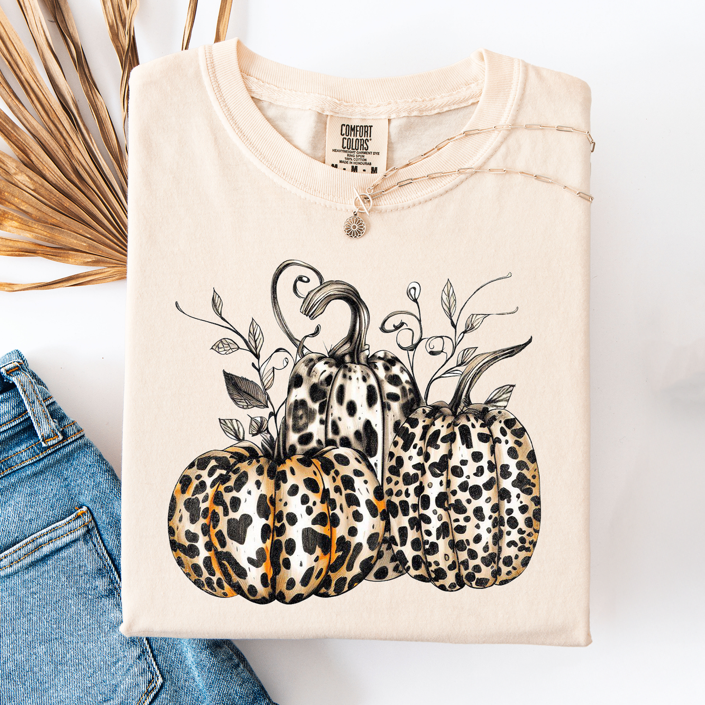 Leopard Print Pumpkins, Cute, Halloween, Autumn, Fall, Comfort Colors T-Shirt