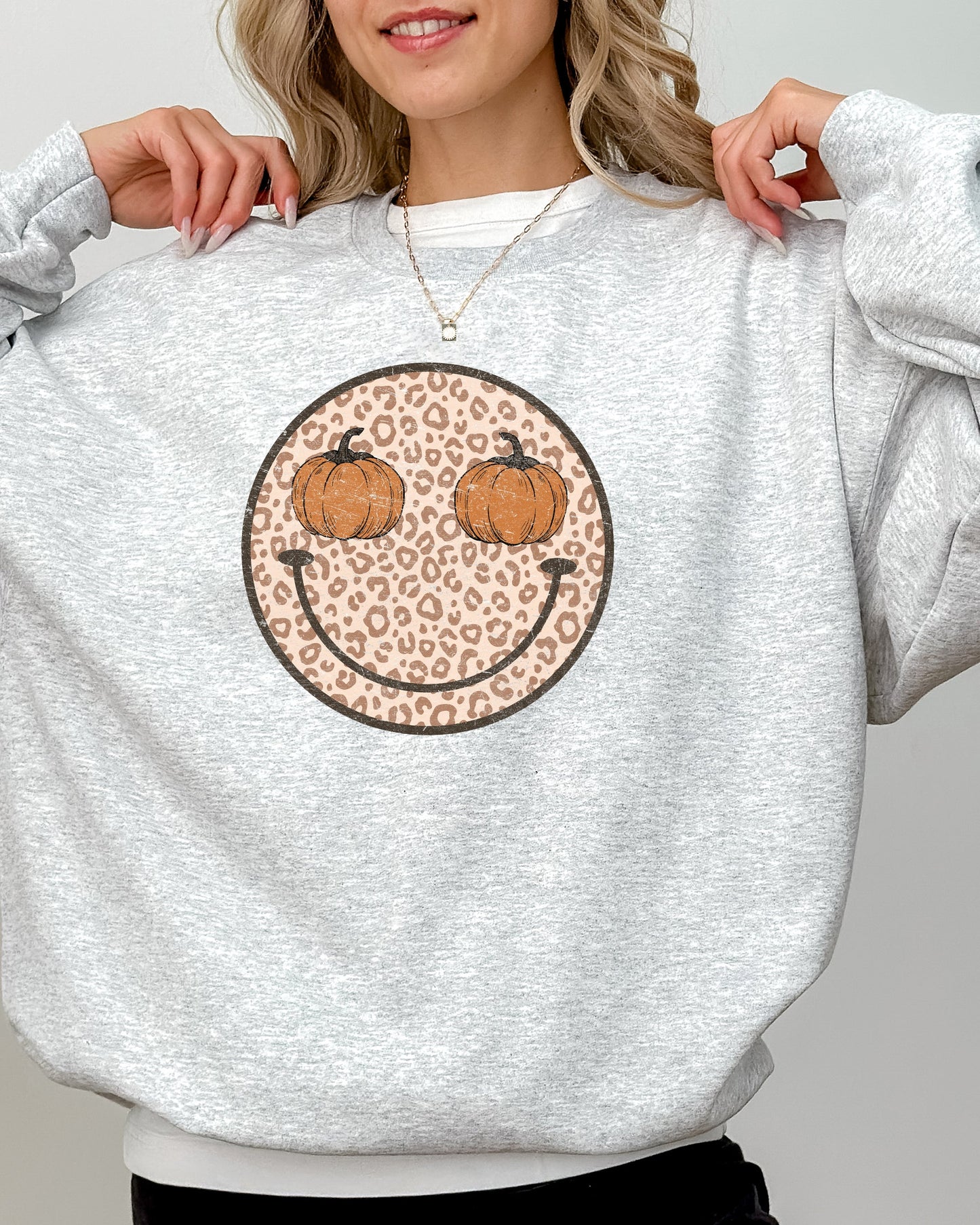 Leopard Print Smiley, Halloween, Pumpkin, Retro, Fall, Autumn Sweatshirt