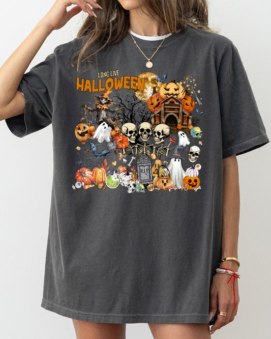 Long Live Halloween, Spooky Scene, Witch, Skeleton, Ghost, Haunted Shirt Comfort Colors T-Shirt