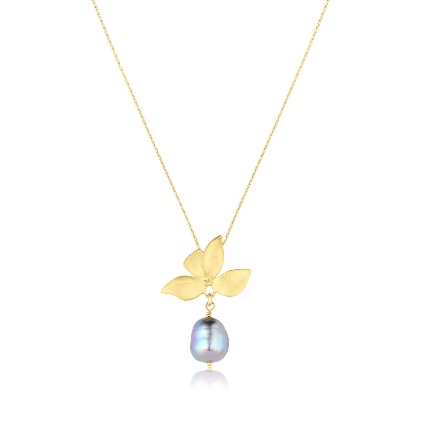 18k Gold Box Chain Necklace with 16k Gold Flower Pendant and Freshwater Pearl Maeve Necklace