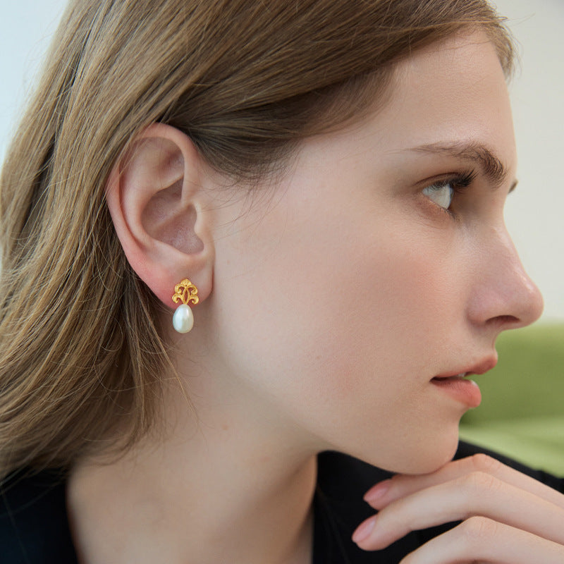 French Spring Natural Pearl Stud Earrings 18K Gold Plated 925 Silver