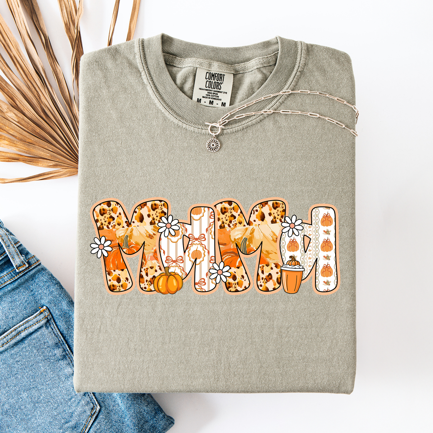 Mama, Pumpkin Pattern, Halloween, Autumn, Fall, Comfort Colors T-Shirt