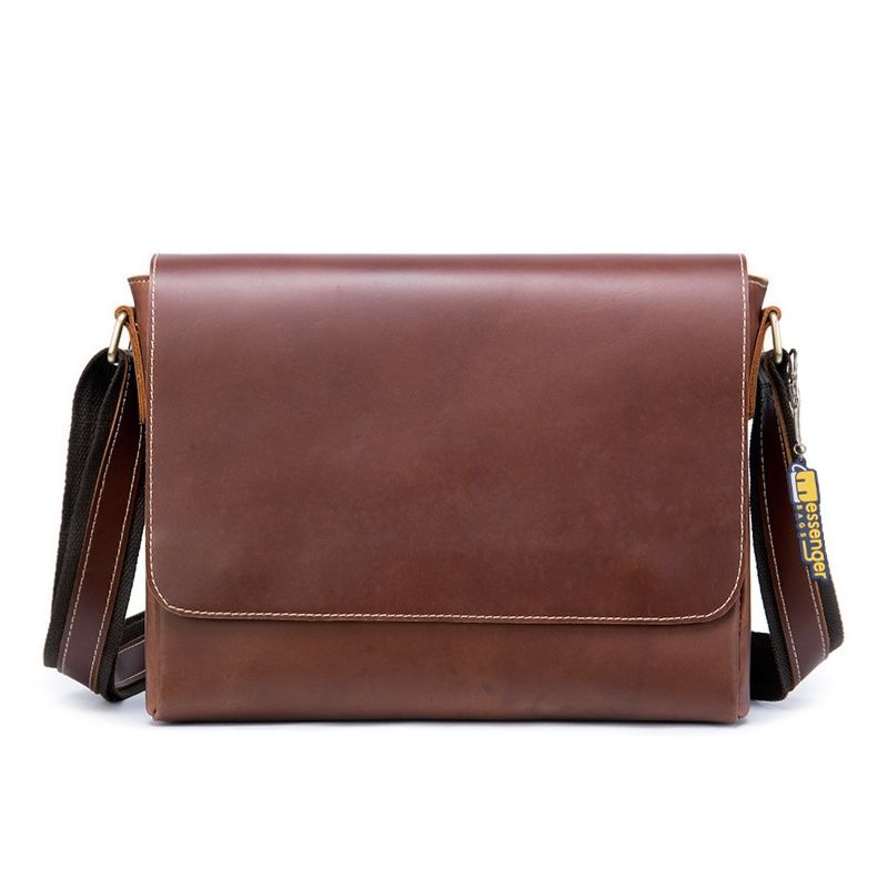 Medium Leather Messenger Bag