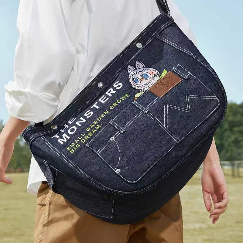 Messenger Bag X Labubu