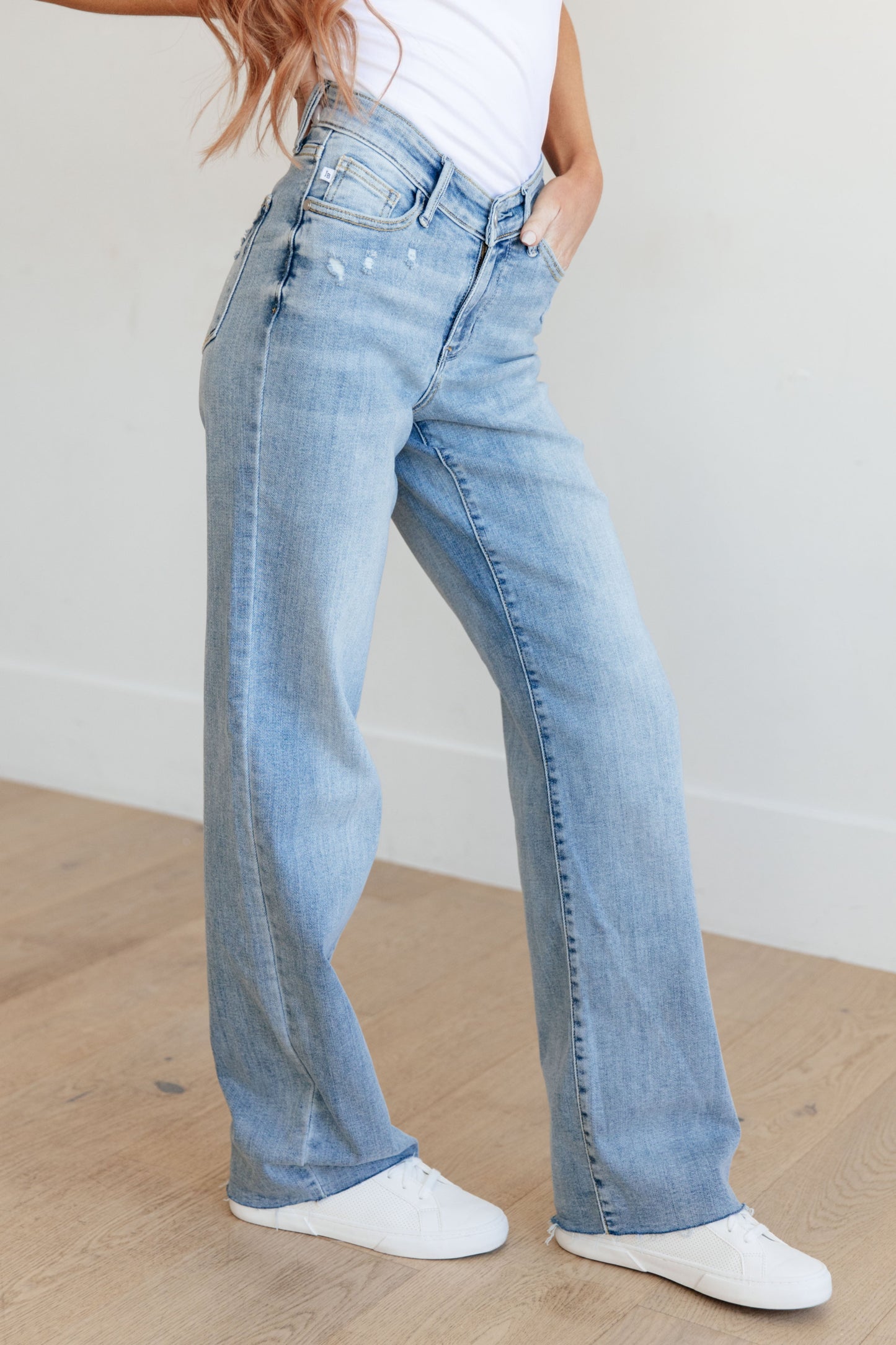 Mildred High Rise V Front Waistband Straight Jeans Judy Blue