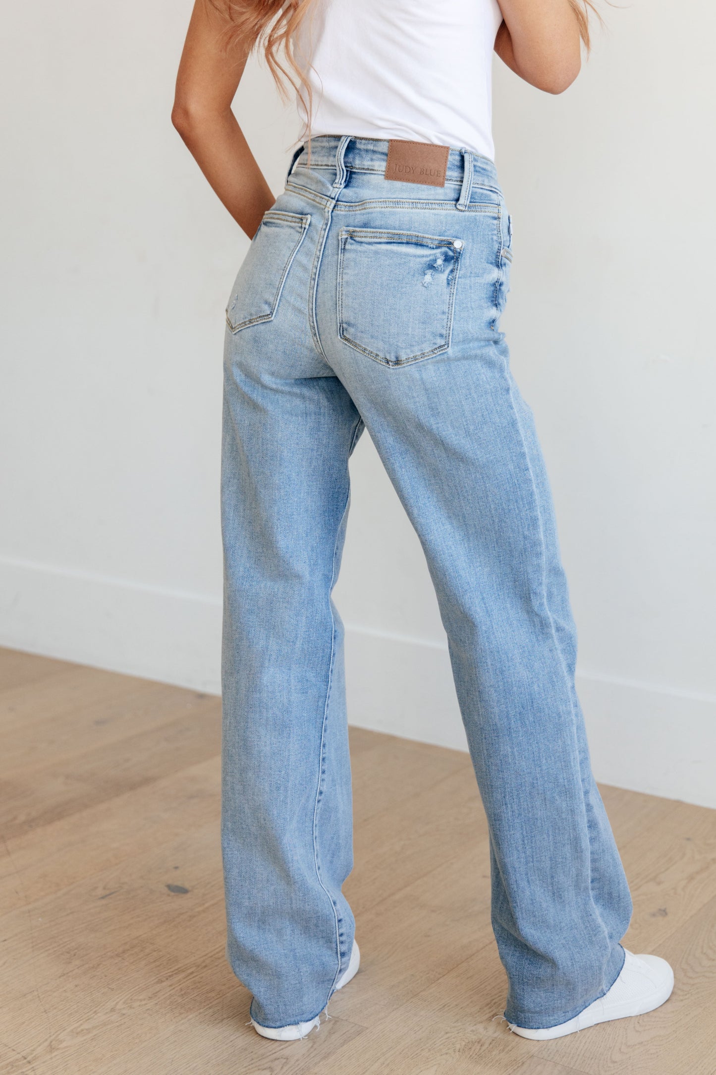 Mildred High Rise V Front Waistband Straight Jeans Judy Blue
