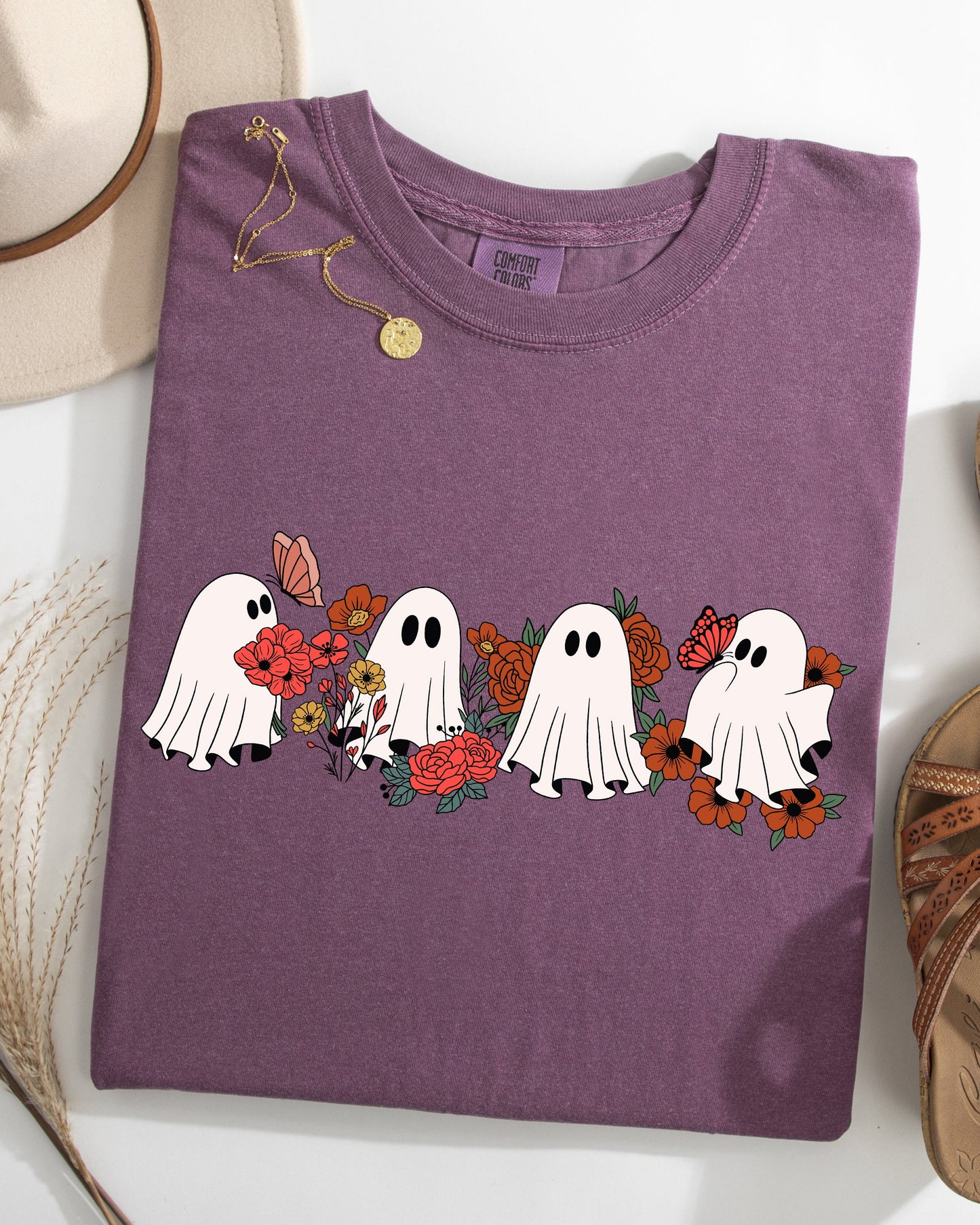 Mini Halloween Ghosts, Cute, Floral, Flowers, Autumn, Fall Shirt Comfort Colors T-Shirt