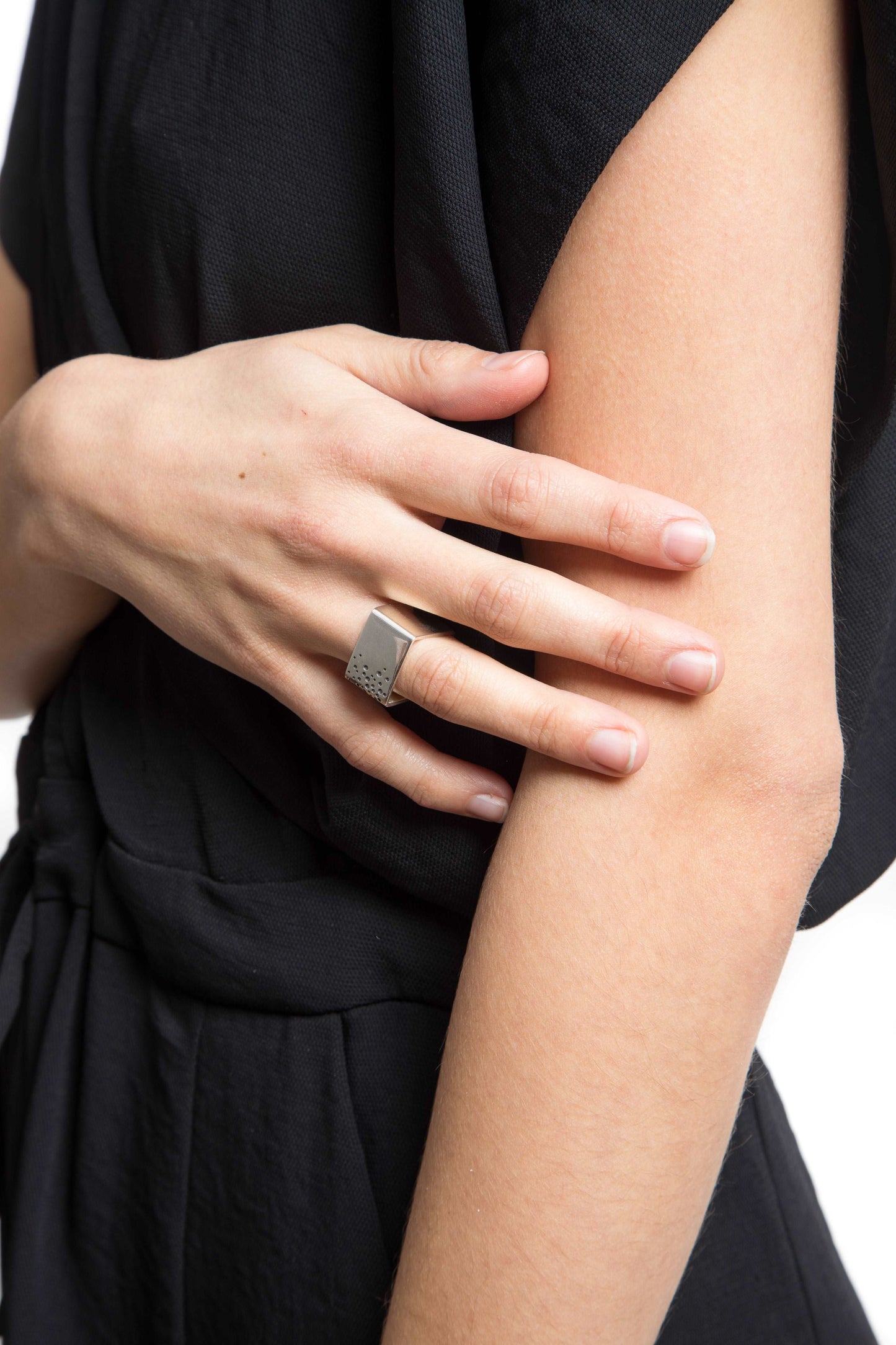Sterling Silver Perforated Cube Ring Cubo