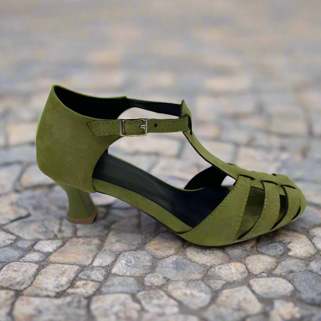 Women’s Suede Round Toe Plus Size Casual Flats Shoes