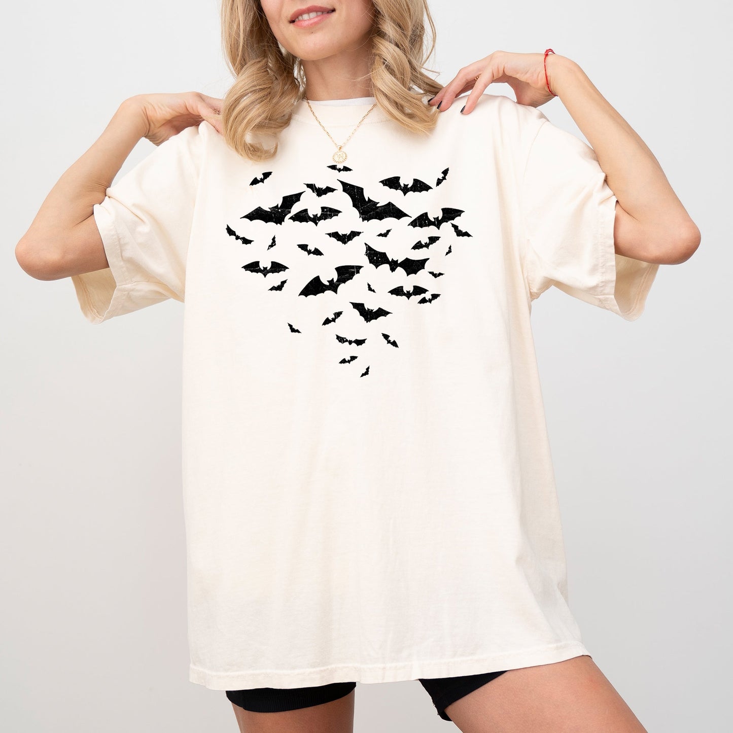 Flying Bats Aesthetic Costume T-Shirt Comfort Colors T-Shirt