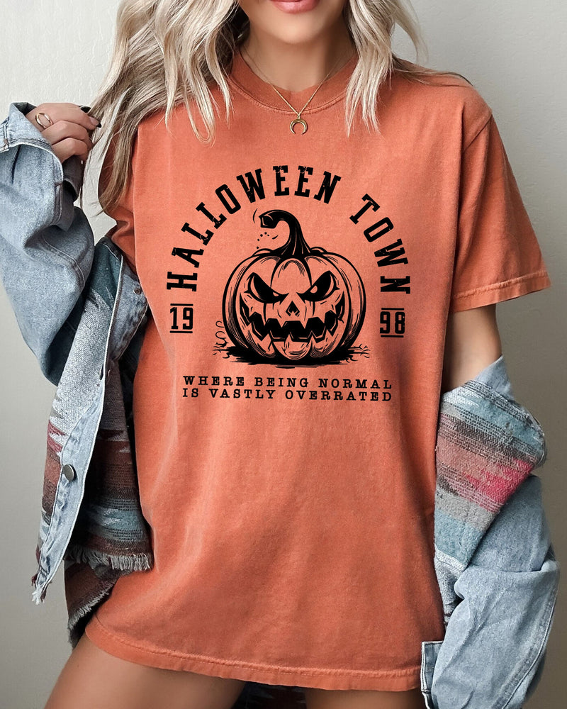 Halloween Town Pumpkin Spooky Skeleton Witch Aesthetic Halloween Costume Tshirt Comfort Colors T-Shirt