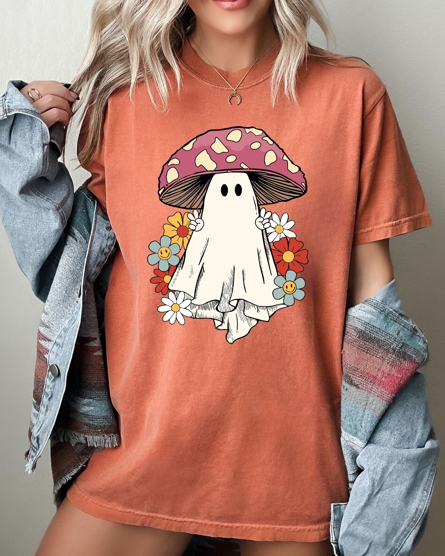 Mushroom Ghost, Skeleton, Spooky, Funny, Witch, Aesthetic, Meme, Halloween, Costume, Tshirt Comfort Colors T-Shirt