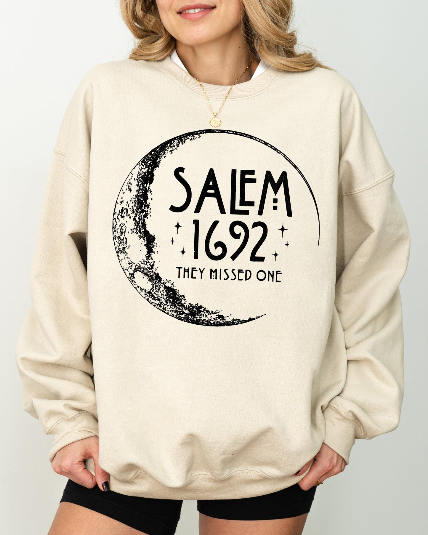 Salem, 1692, Skeleton, Funny, Spooky, Witch, Aesthetic, Meme, Halloween, Costume Sweatshirt