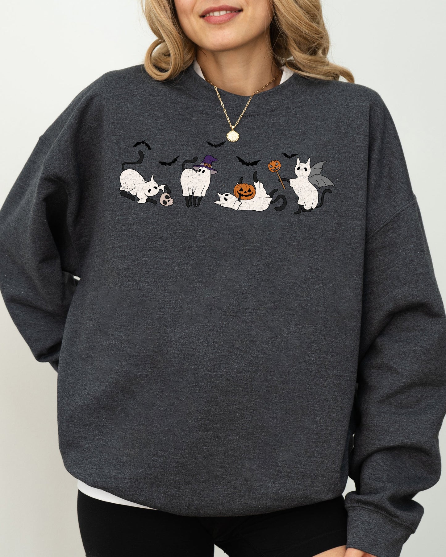 Mini Ghost Cats, Farm, Witch, Skull, Funny, Spooky, Aesthetic, Meme, Halloween, Costume Sweatshirt