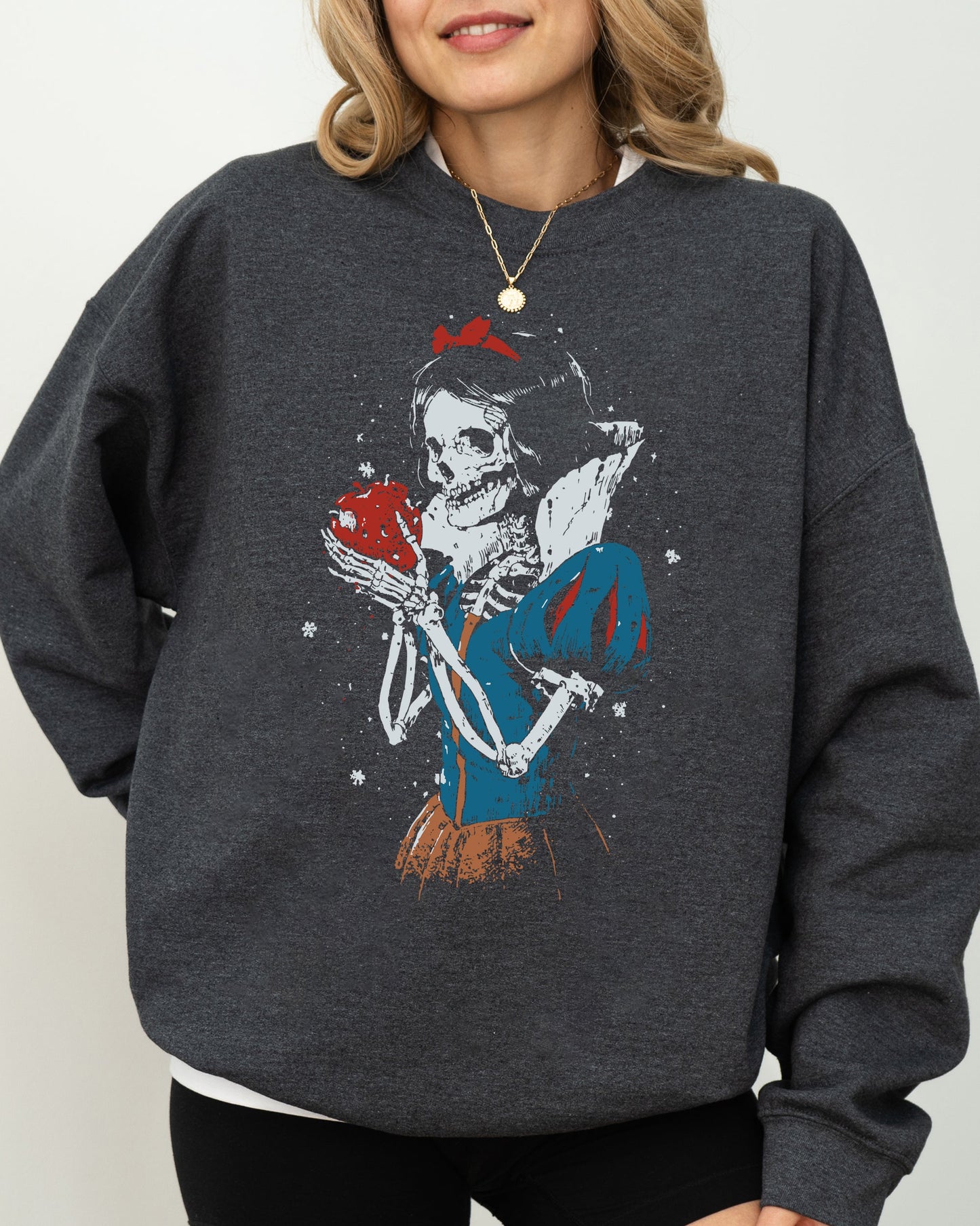 Snow White, Skeleton, Princess, Witch, Skull, Spooky, Aesthetic, Meme, Halloween, Costume Sweatshirt
