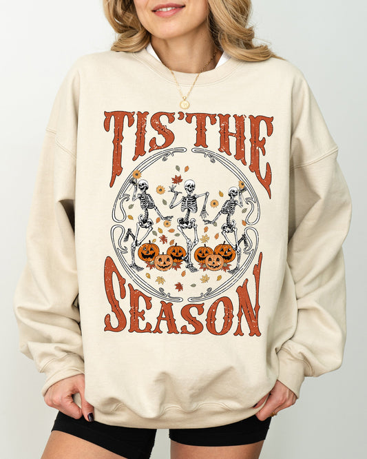 Tis The Season, Retro, Skeleton, Ghost, Witch, Skull, Spooky, Aesthetic, Meme, Halloween, Costume Sweatshirt