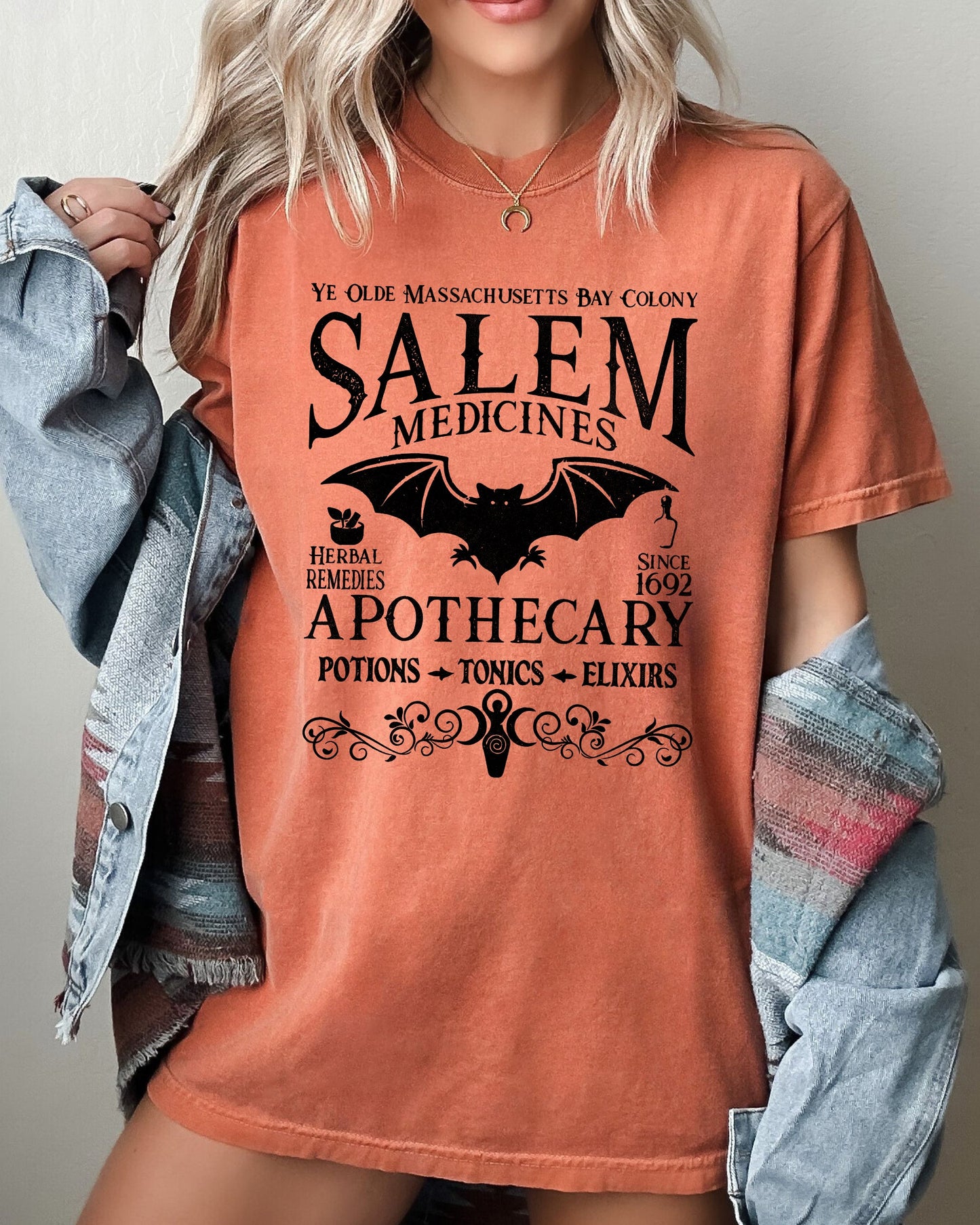 Salem Medicines, Spooky, Skeleton, Ghost, Witch, Skull, Aesthetic, Meme, Halloween, Costume, Tshirt Comfort Colors T-Shirt