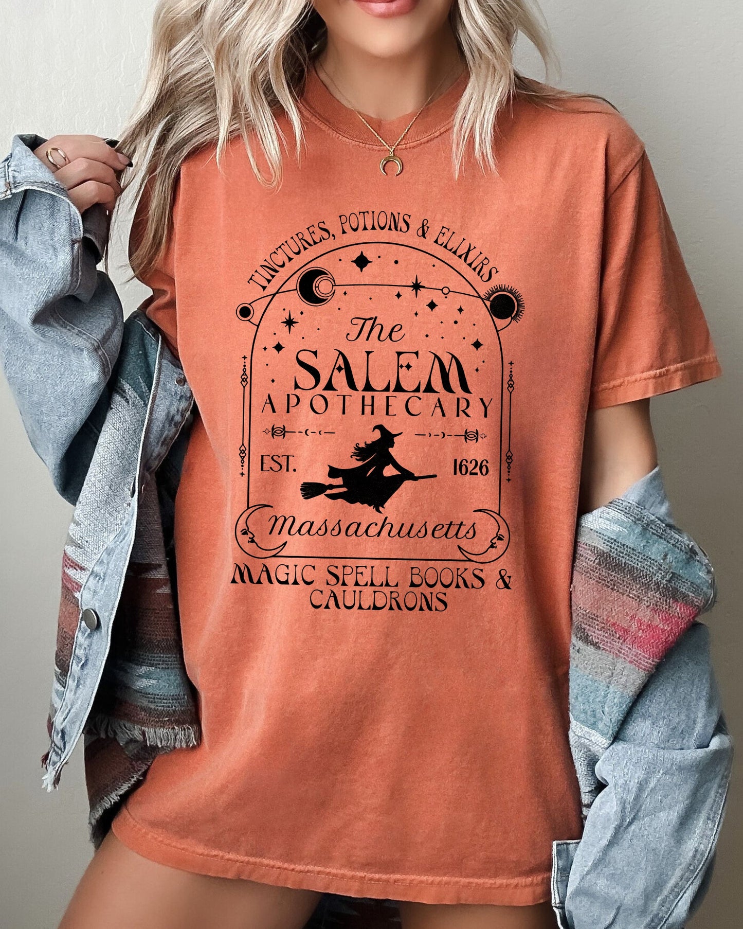 The Salem Apothecary, Spooky, Skeleton, Ghost, Witch, Skull, Aesthetic, Meme, Halloween, Costume, Tshirt Comfort Colors T-Shirt