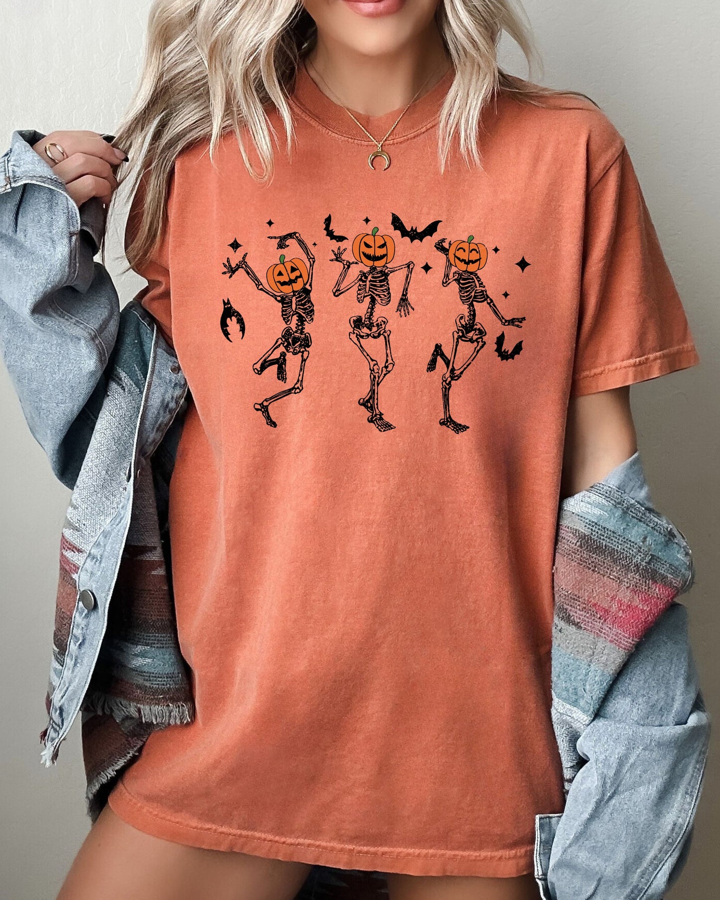Pumpkin Head Dancing Skeletons, Spooky, Ghost, Witch, Skull, Aesthetic, Meme, Halloween, Costume, Tshirt Comfort Colors T-Shirt