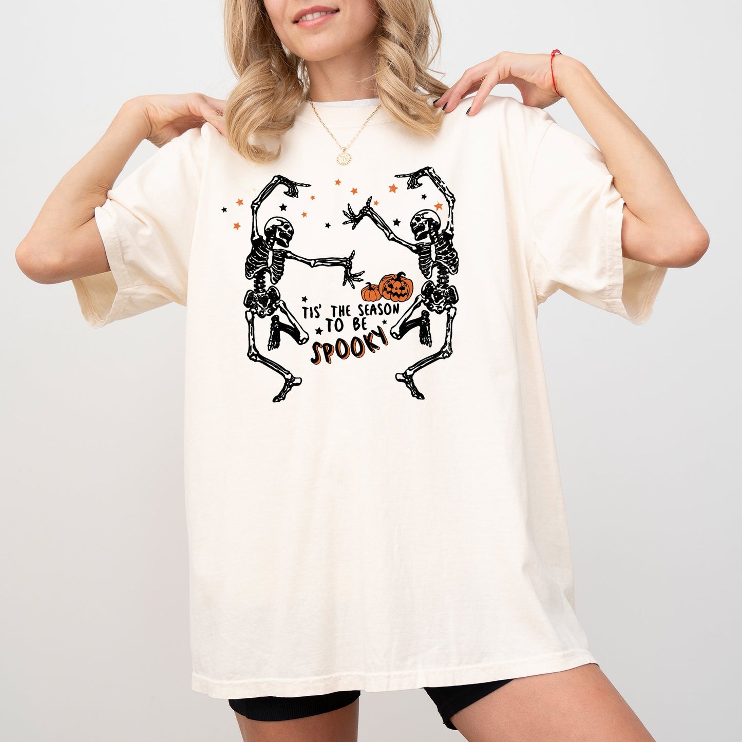 Tis The Season, Spooky, Skeleton, Ghost, Western, Witch, Skull, Aesthetic, Meme, Halloween, Costume, Tshirt Comfort Colors T-Shirt