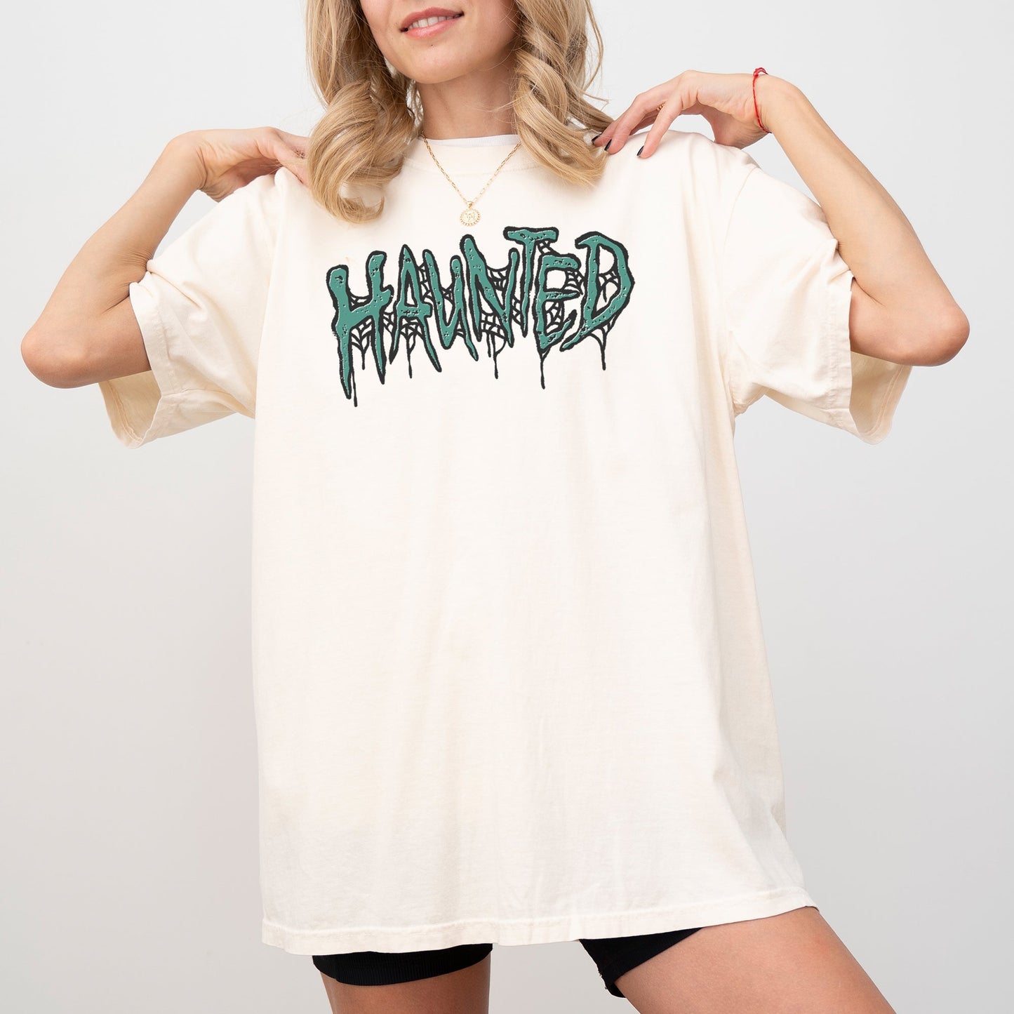 Haunted Skeleton Ghost Western Witch Skull Aesthetic Meme Halloween Costume Tshirt Comfort Colors T-Shirt