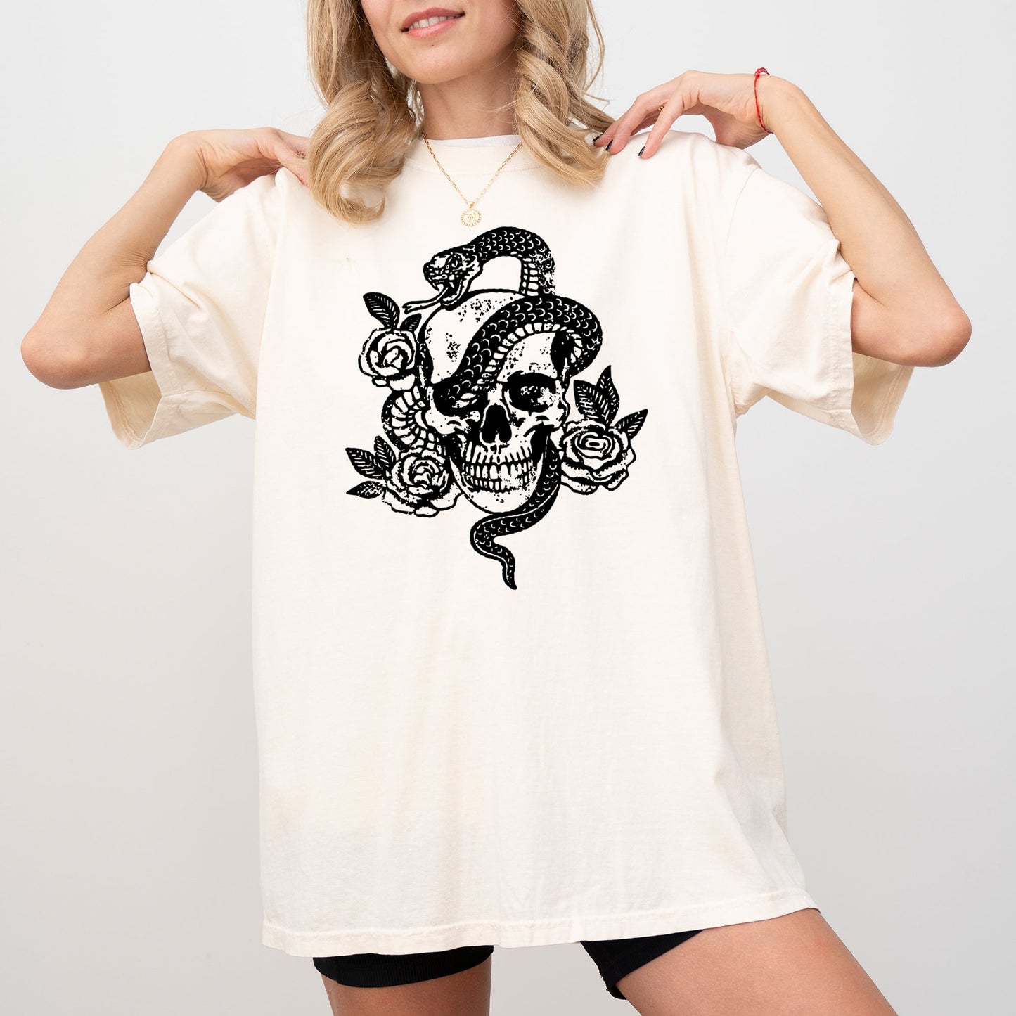 Skull Roses Snake Skeleton Ghost Western Witch Aesthetic T-shirt Comfort Colors