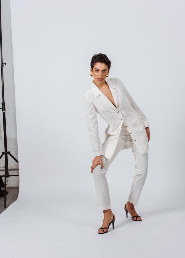 White Slim Tailoring Pants Women’s Slim-Fit Trousers Le Reussi