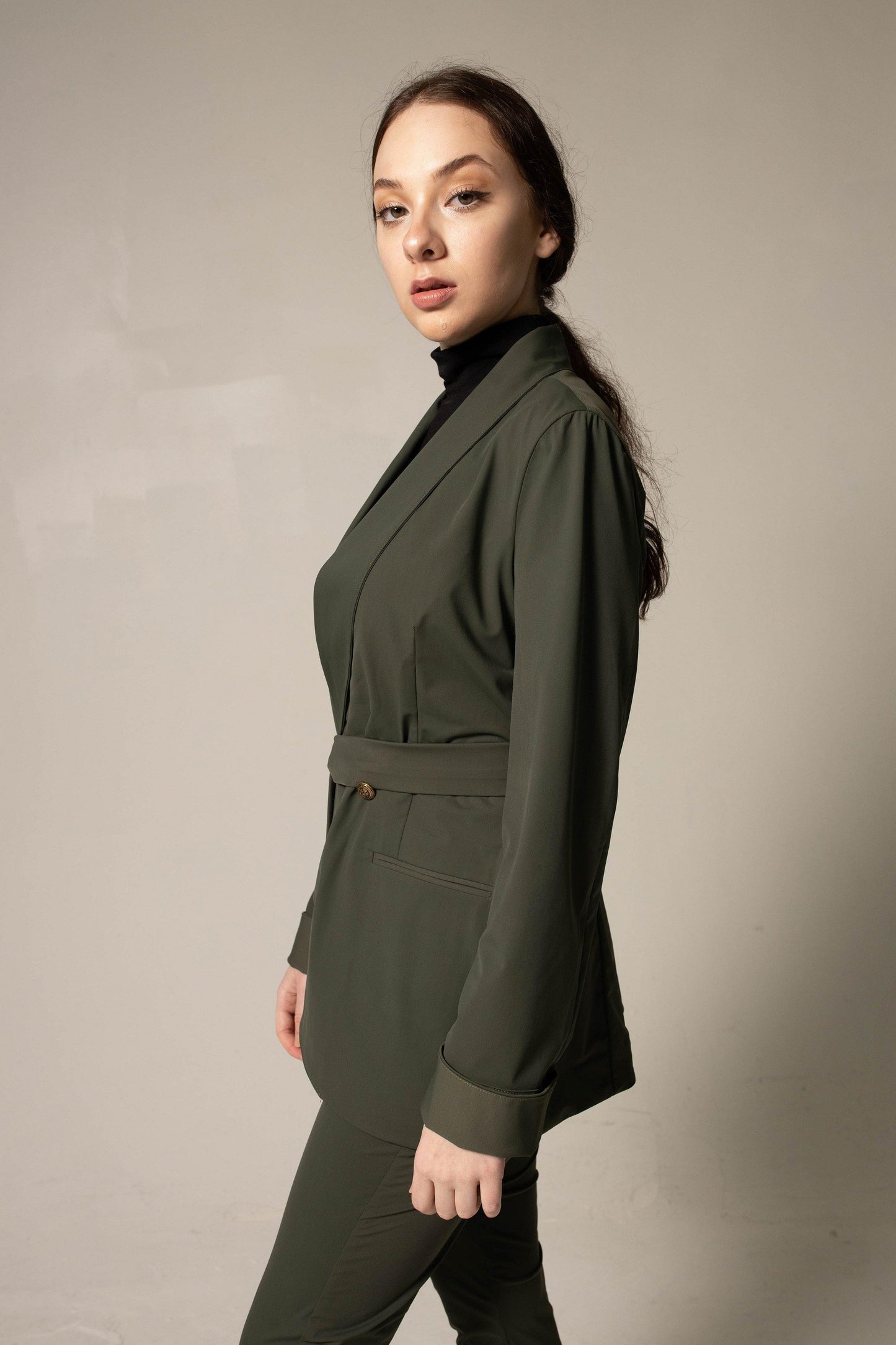 Olive Front Buttons Tailored Blazer Women's Le Reussi(R)