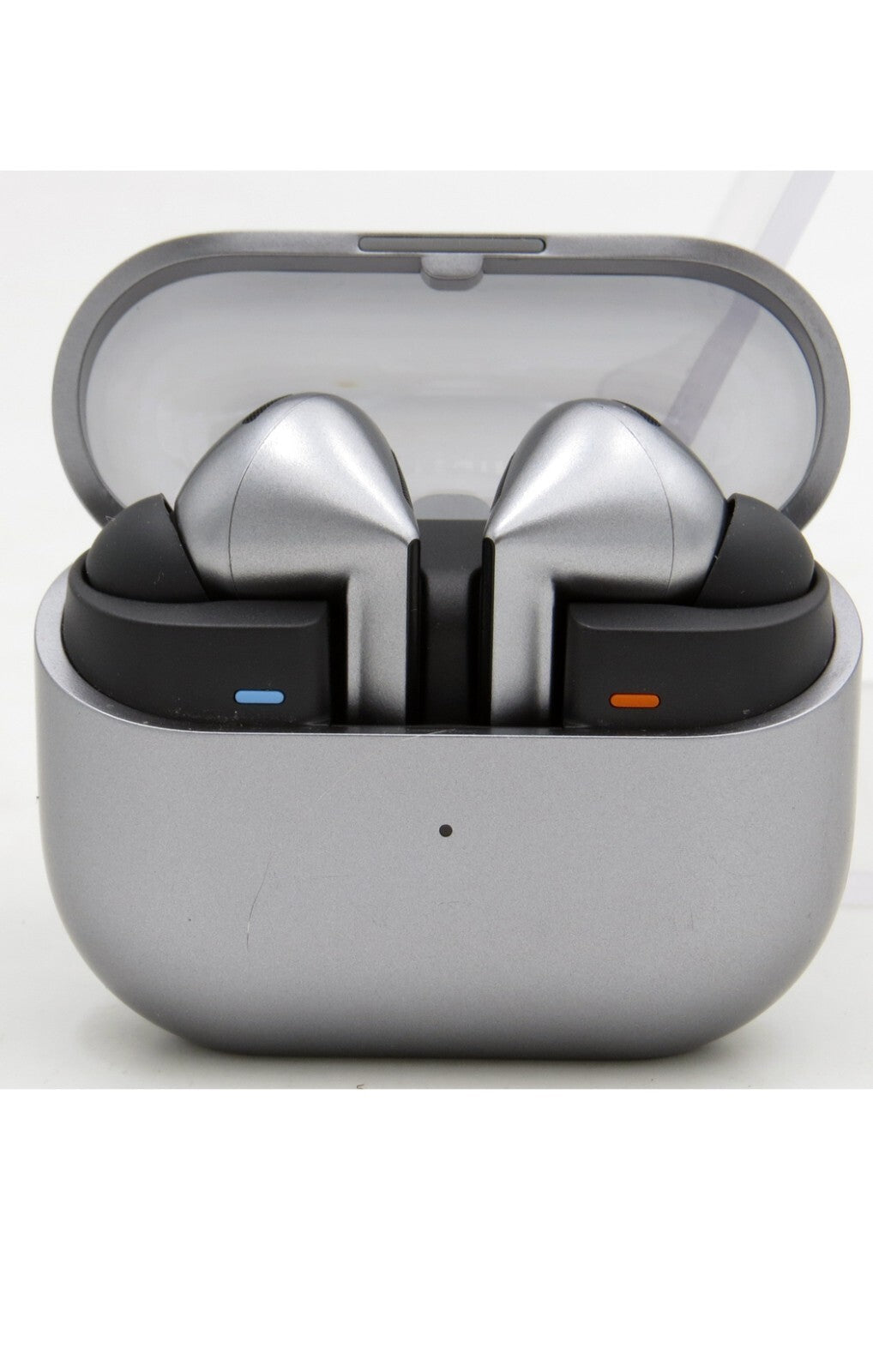 Samsung Galaxy Buds 3 Pro Active Noise Cancellation / Silver AI Wireless Active Noise