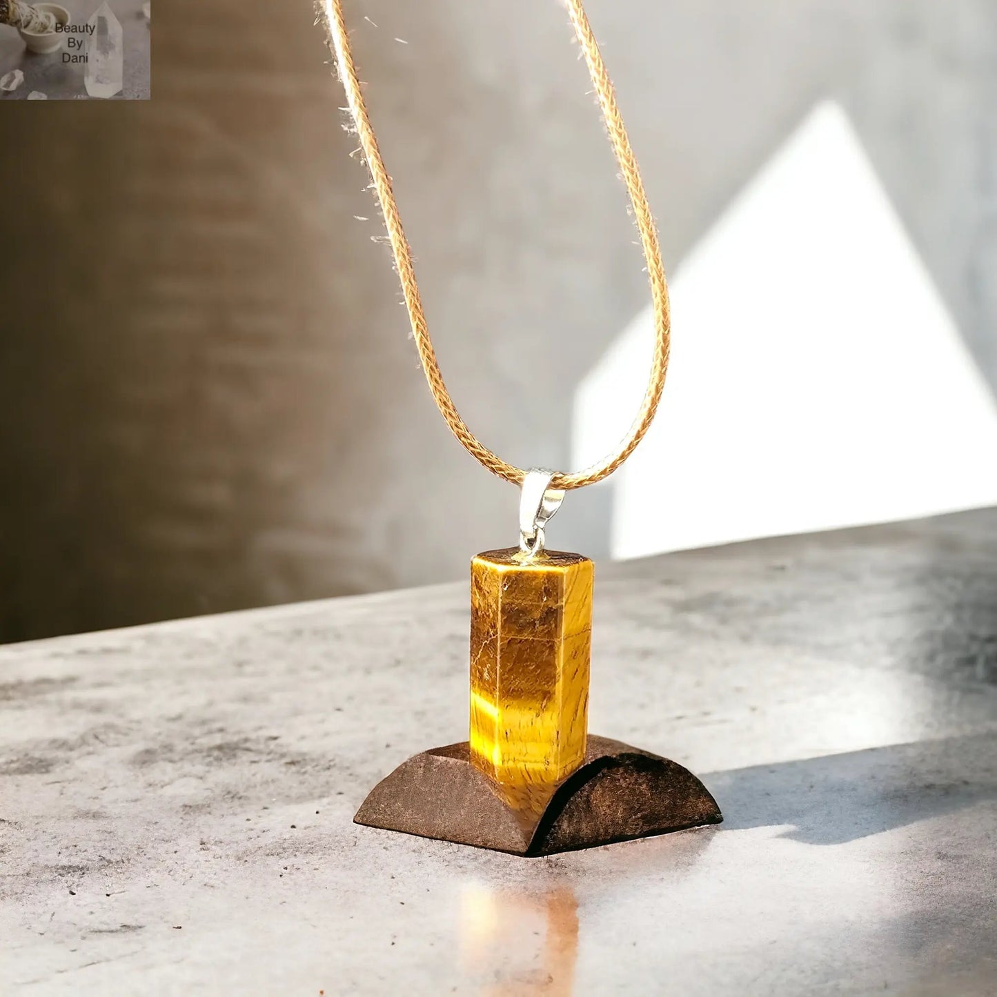 Tiger's Eye Polished 18 Inch Leather Cord Necklace