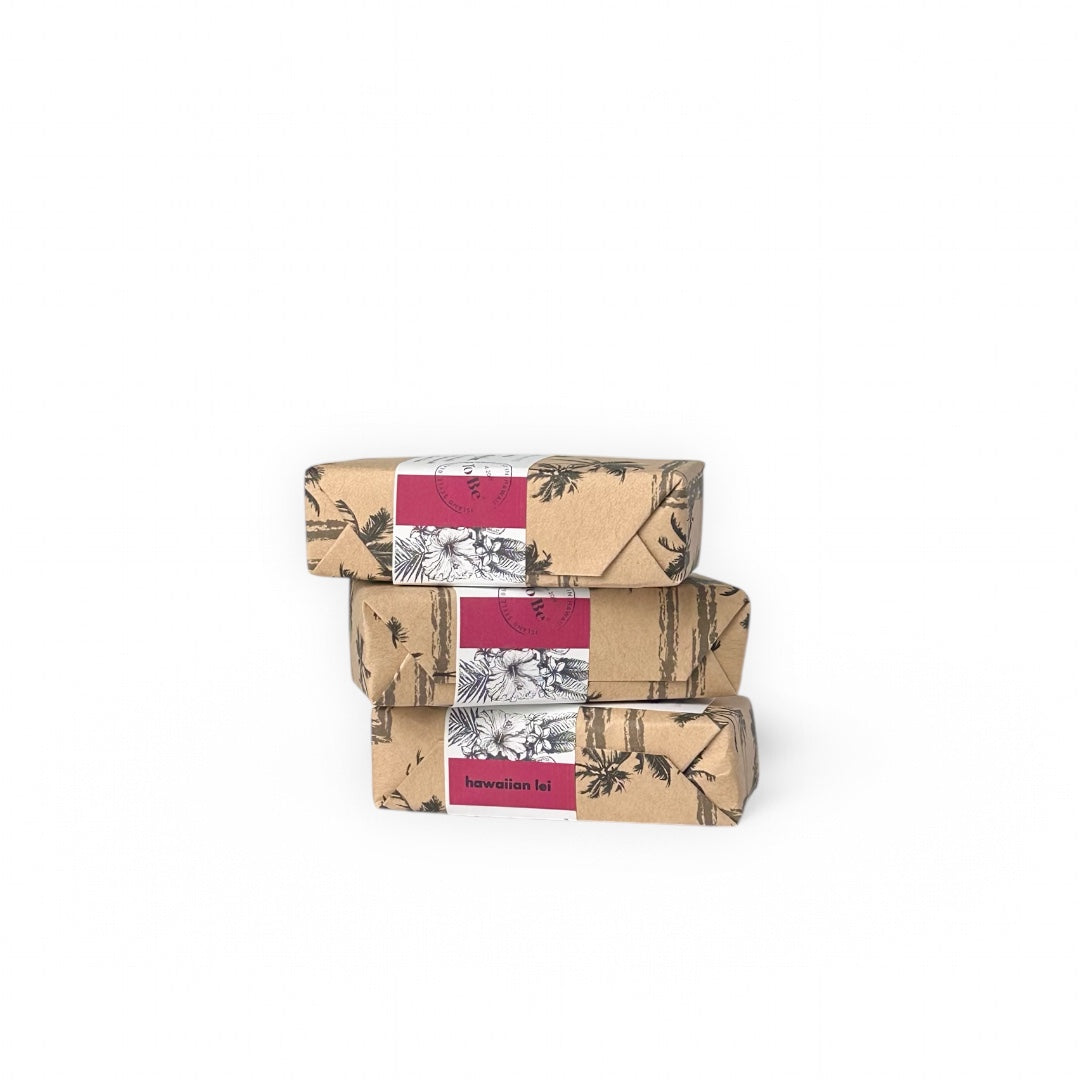 Hawaiian Lei Coconut and Sea Salt Exfoliating Bar