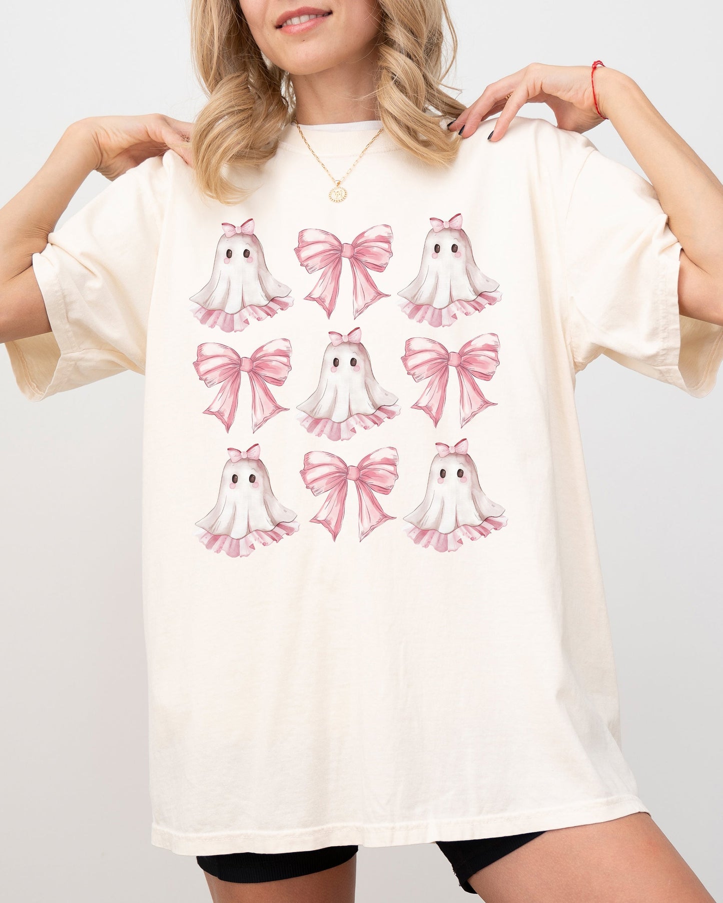 Pink Ghost, Bows, Ribbons, Coquette, Halloween, Cute, Girly, Spooky Shirt Comfort Colors T-Shirt