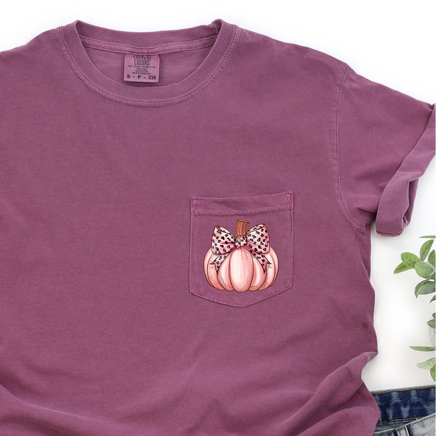 Pumpkin, Leopard Print Bow, Autumn, Halloween, Pocket Tee Comfort Colors T-Shirt