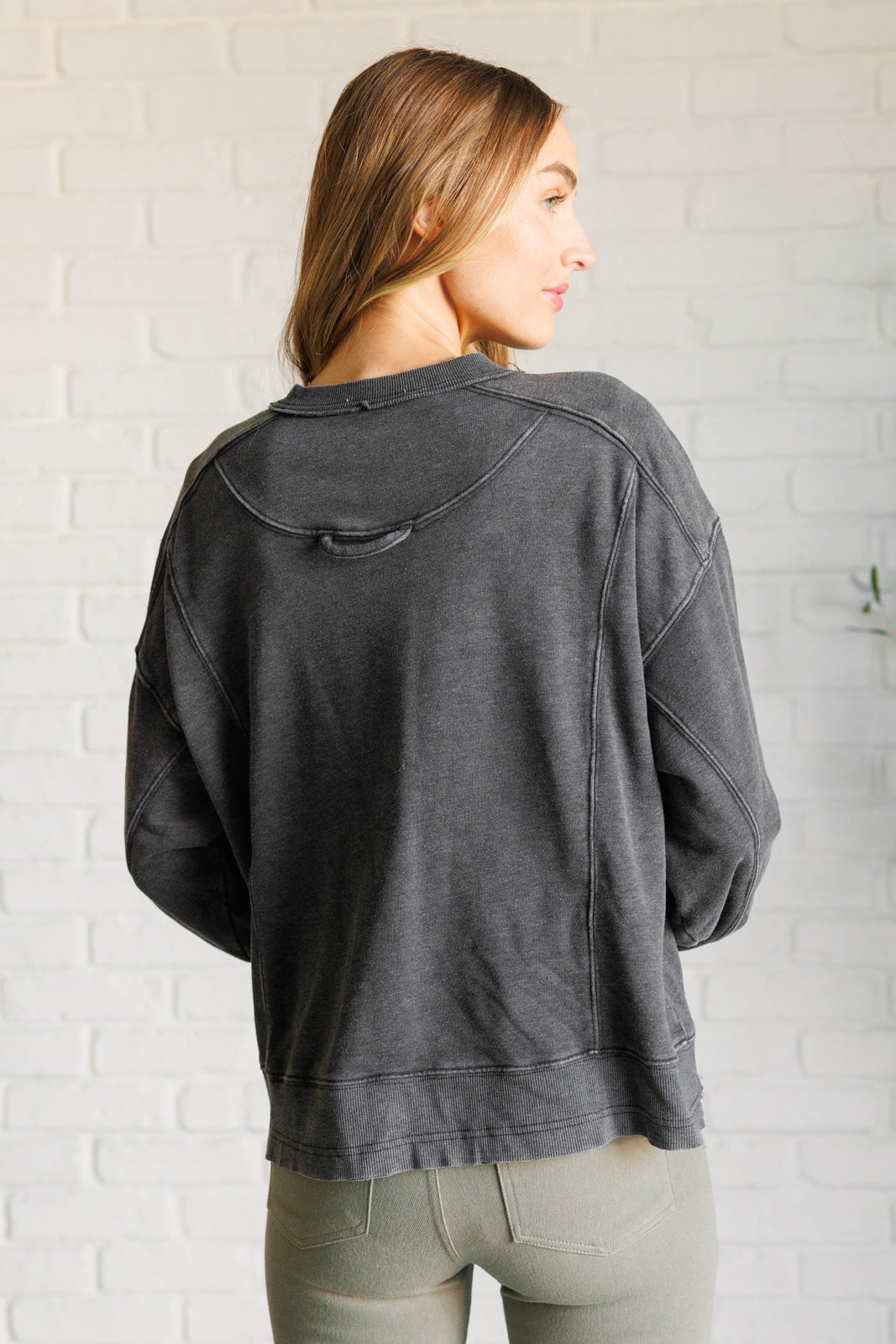 Quick Fix Mineral Wash Crew Neck Pullover Black