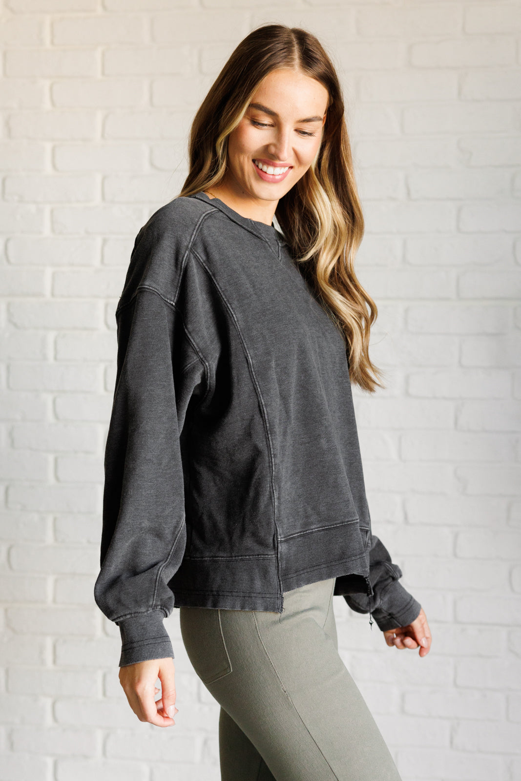 Quick Fix Mineral Wash Crew Neck Pullover Black
