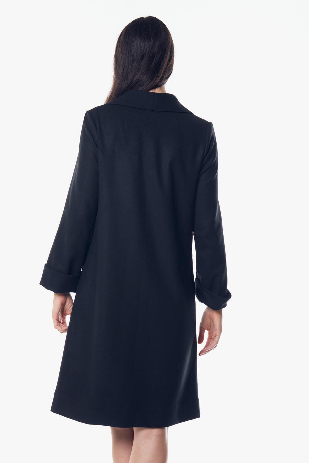 Worsted Flannel Black Long Trench Coat Women’s Chic Outerwear Le Réussi