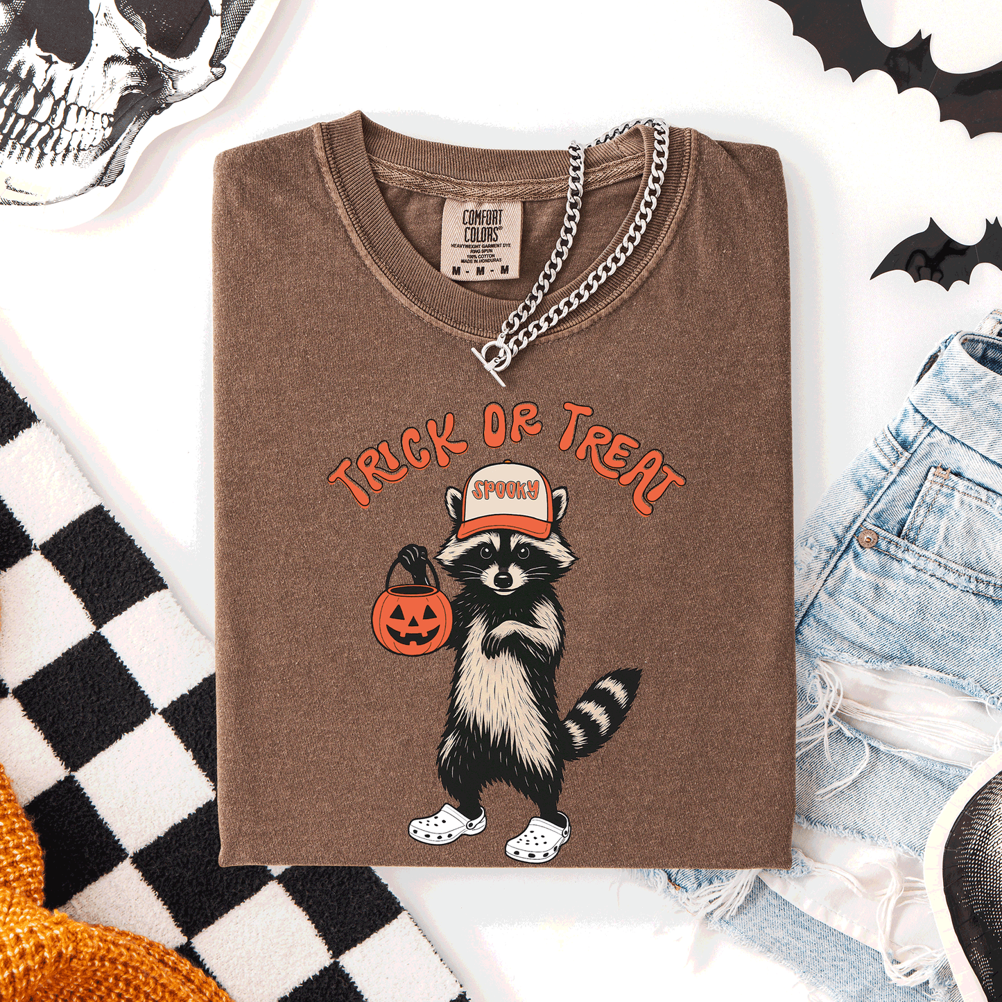 Raccoon, Trick or Treat, Cute, Halloween, Spooky, Comfort Colors T-Shirt