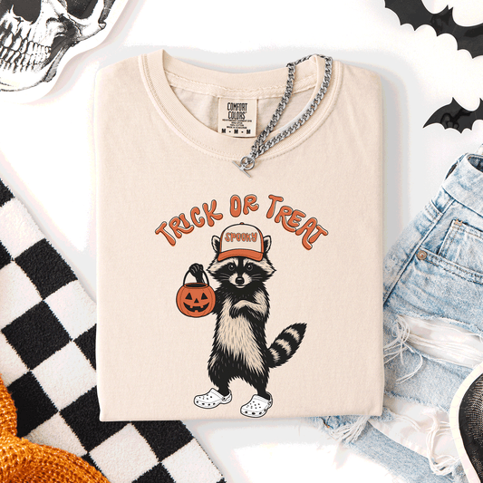 Raccoon, Trick or Treat, Cute, Halloween, Spooky, Comfort Colors T-Shirt