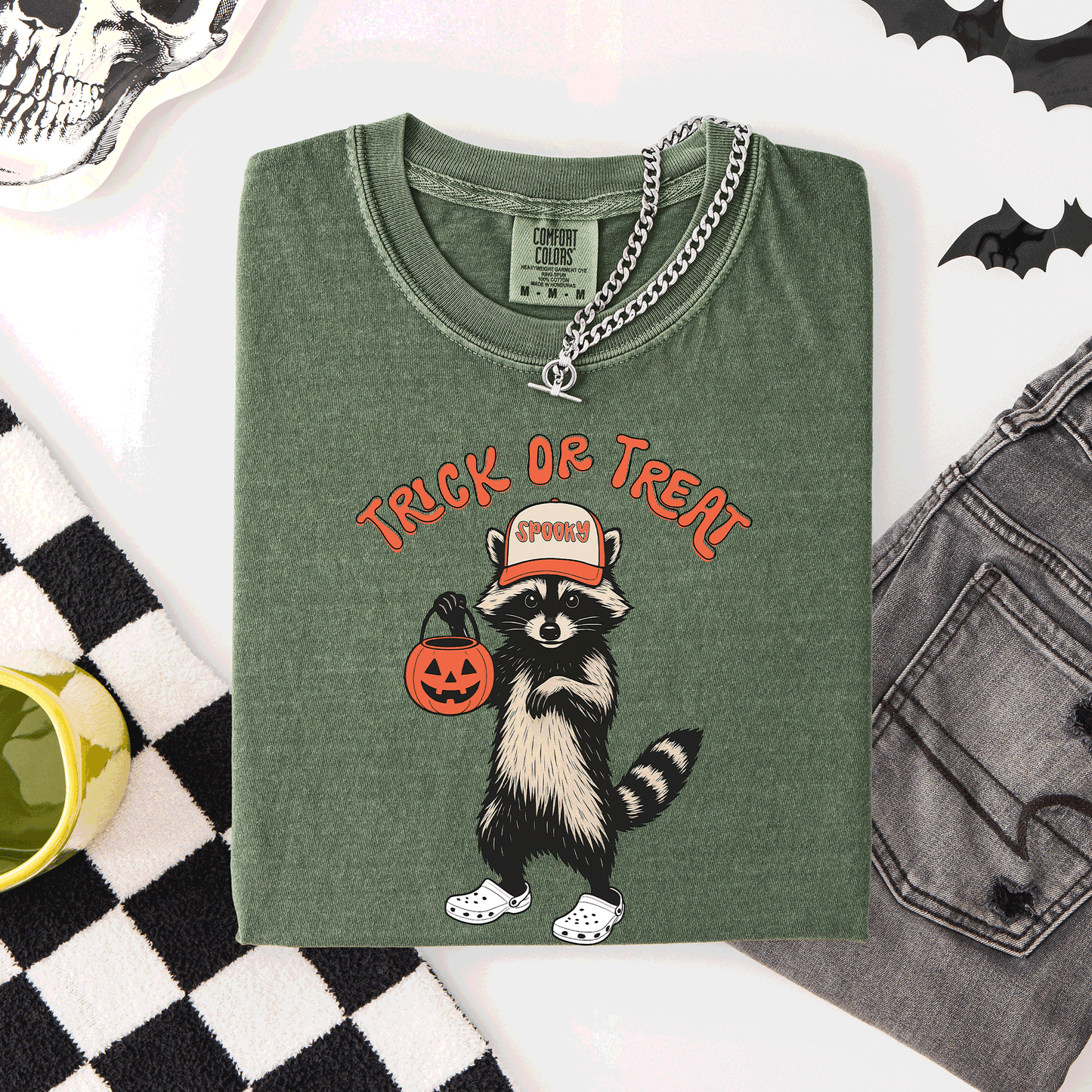 Raccoon, Trick or Treat, Cute, Halloween, Spooky, Comfort Colors T-Shirt