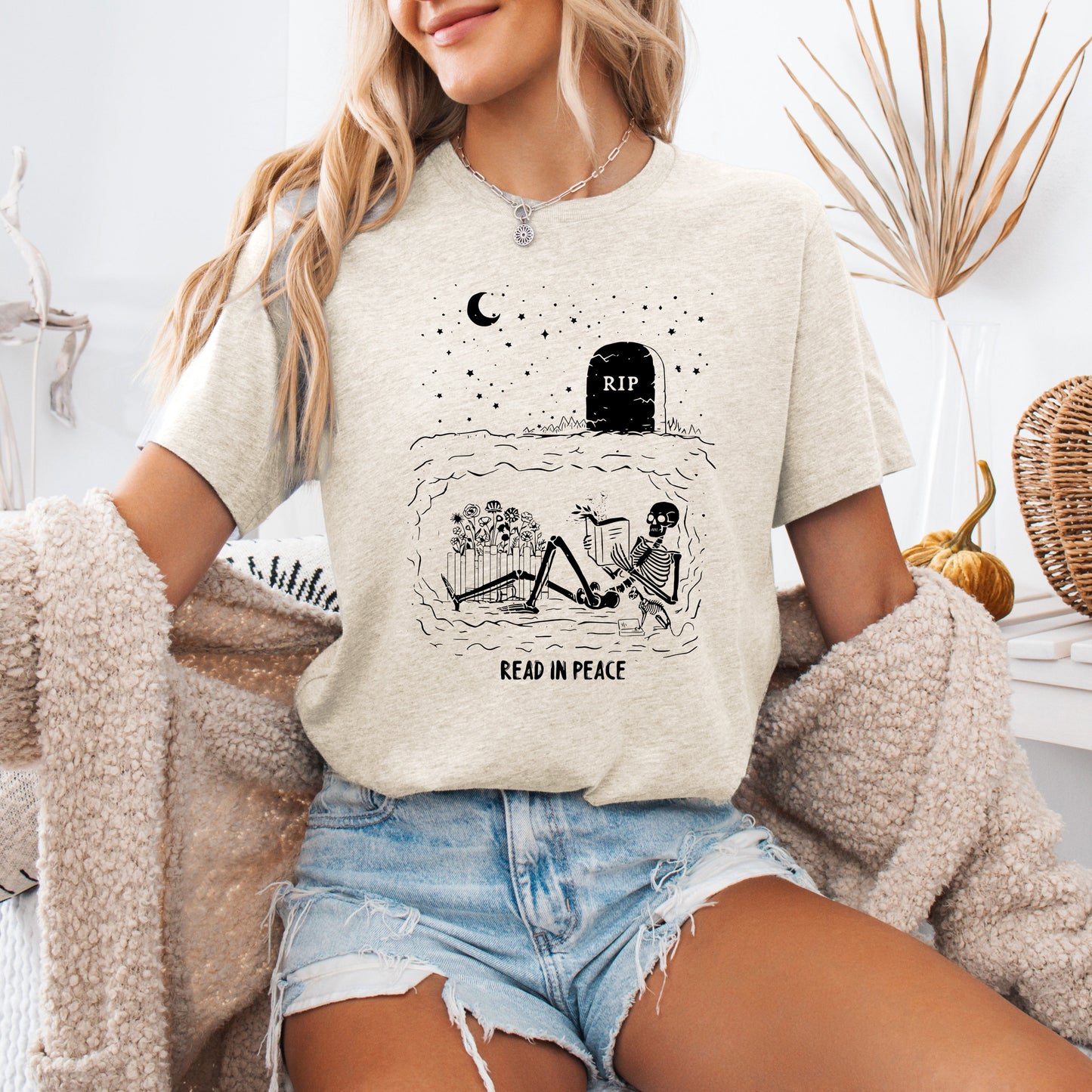 Read In Peace, Skeleton, RIP, Halloween, Booktok, Bookish, Library, Trending Graphic Tee, Tshirt
