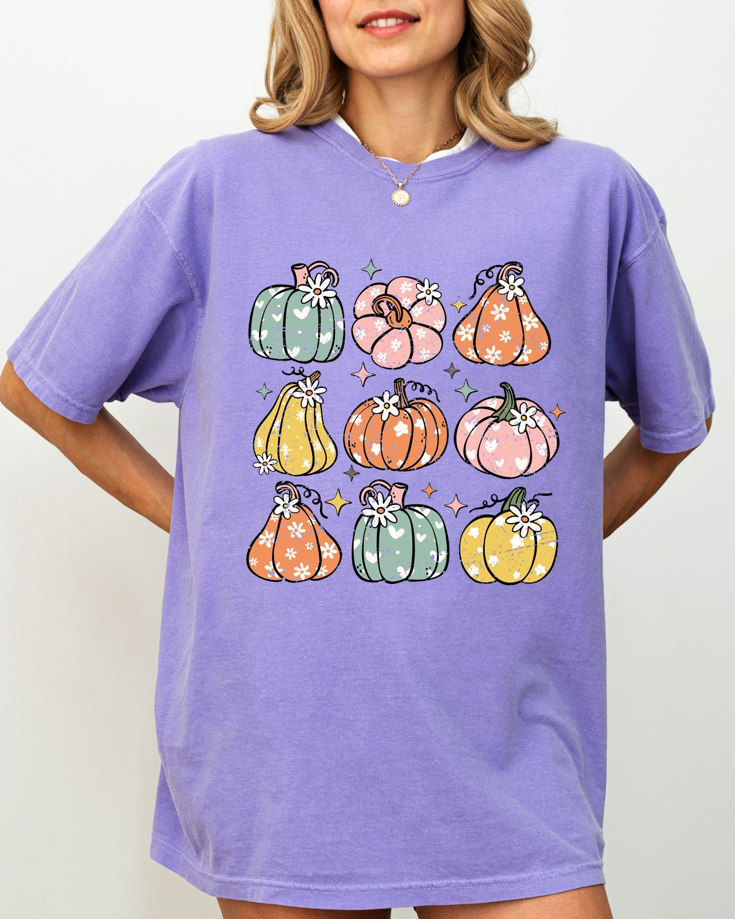 Retro Colorful Floral Pumpkins, Halloween, Jack-o-lantern, Fall, Autumn Shirt Comfort Colors T-Shirt