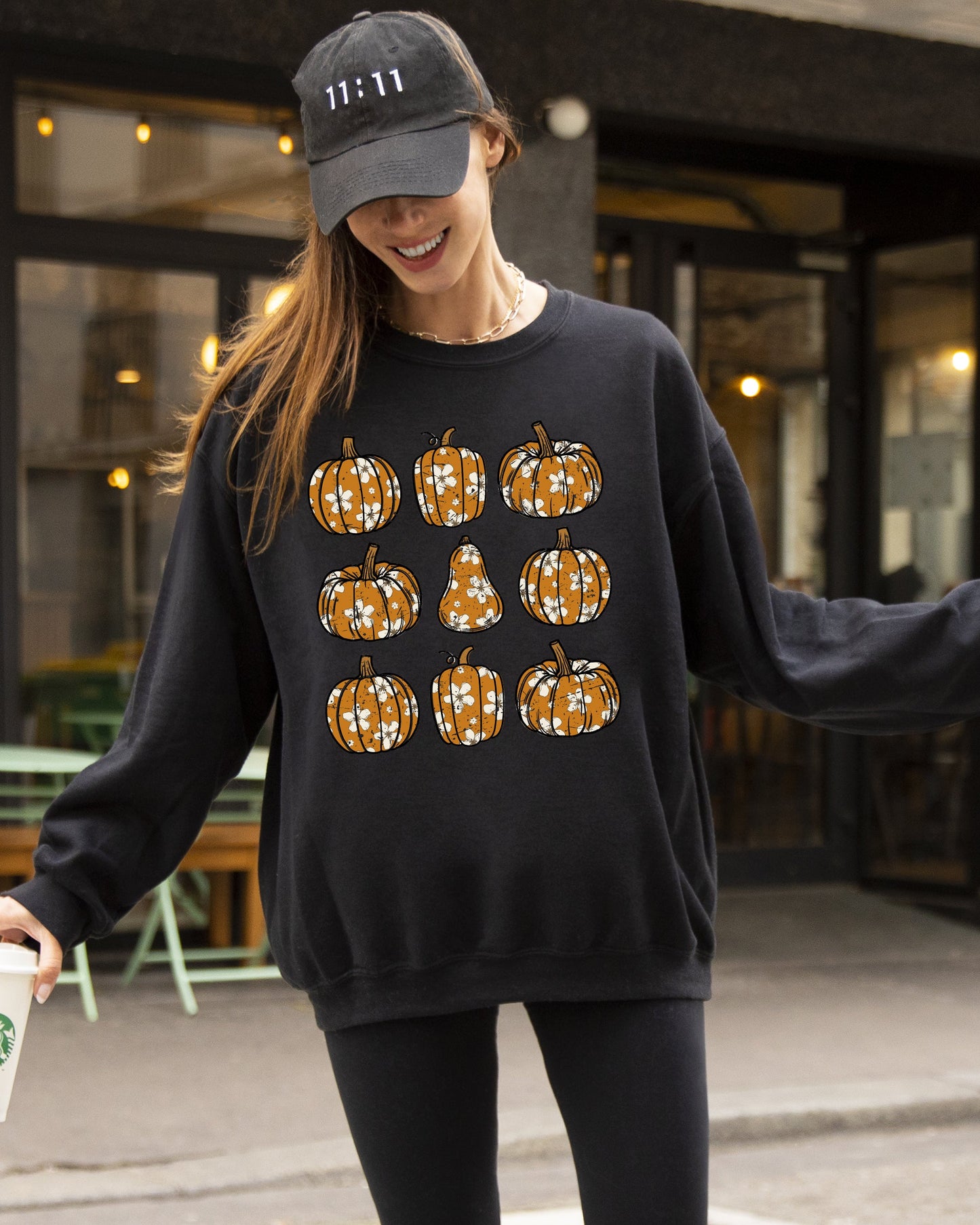 Retro Floral Pumpkins, Halloween, Jack-o-lantern, Fall, Autumn Sweatshirt