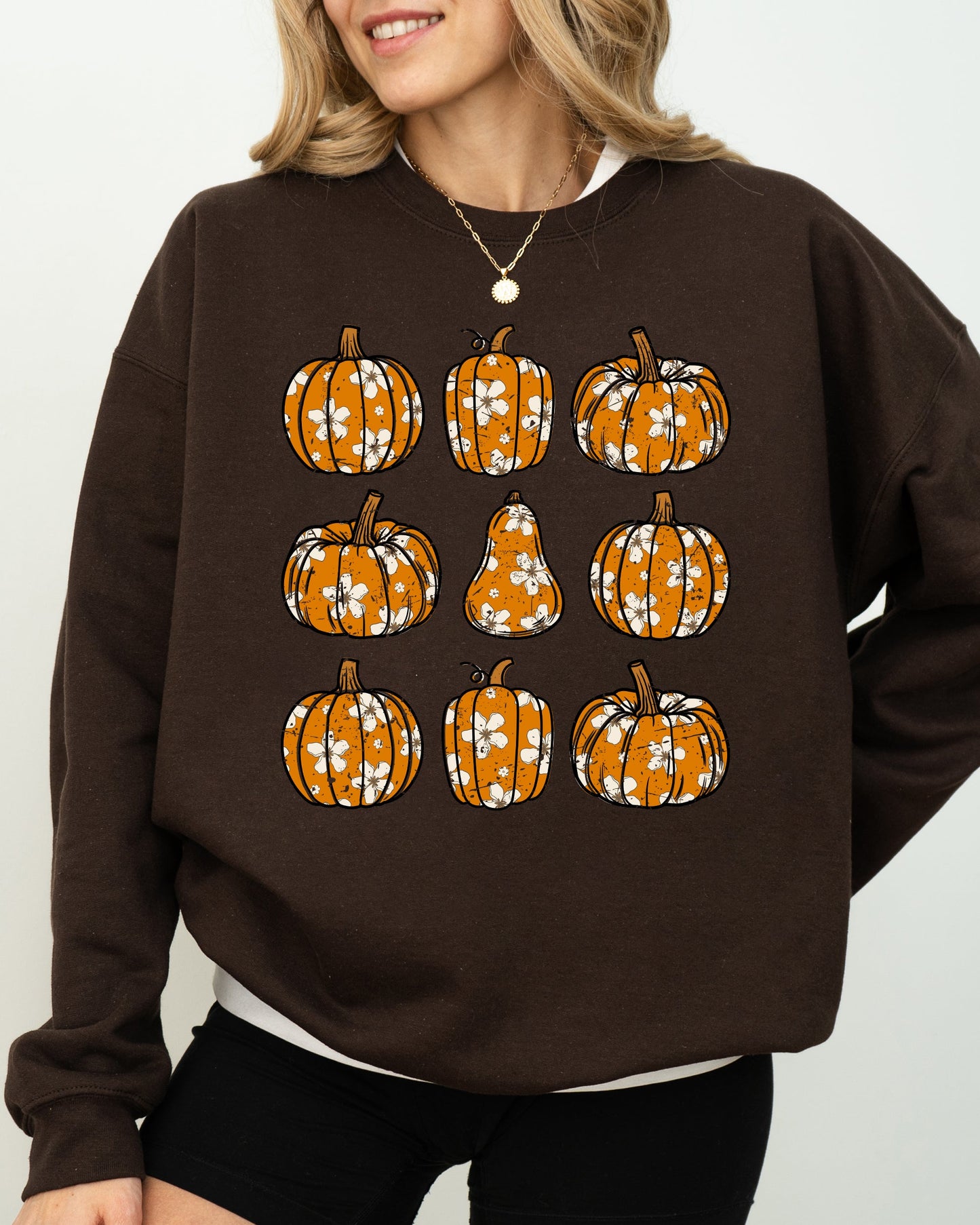 Retro Floral Pumpkins, Halloween, Jack-o-lantern, Fall, Autumn Sweatshirt