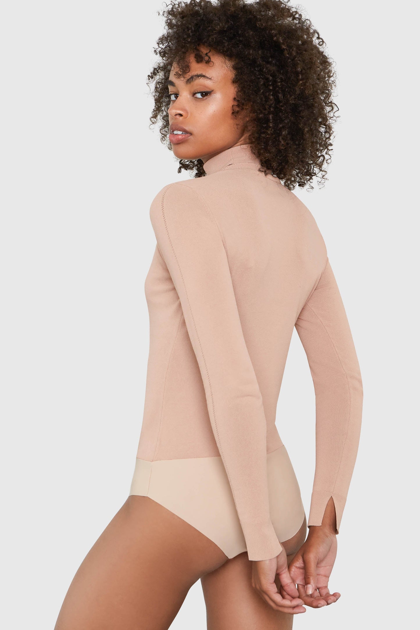 MIRA TURTLENECK VISCOSE BODYSUIT IN BEIGE