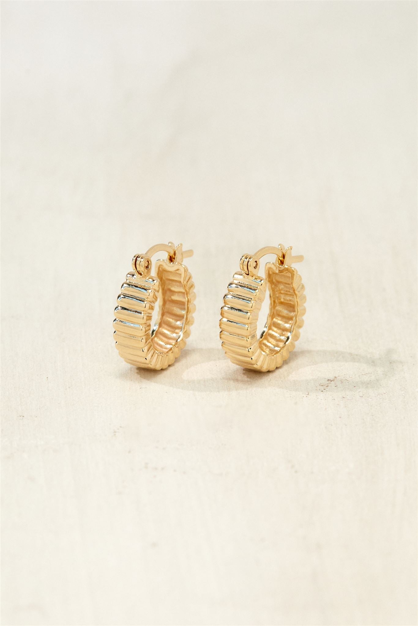 18k Gold Textured Hoop Snap Post Earrings Jules Hoops